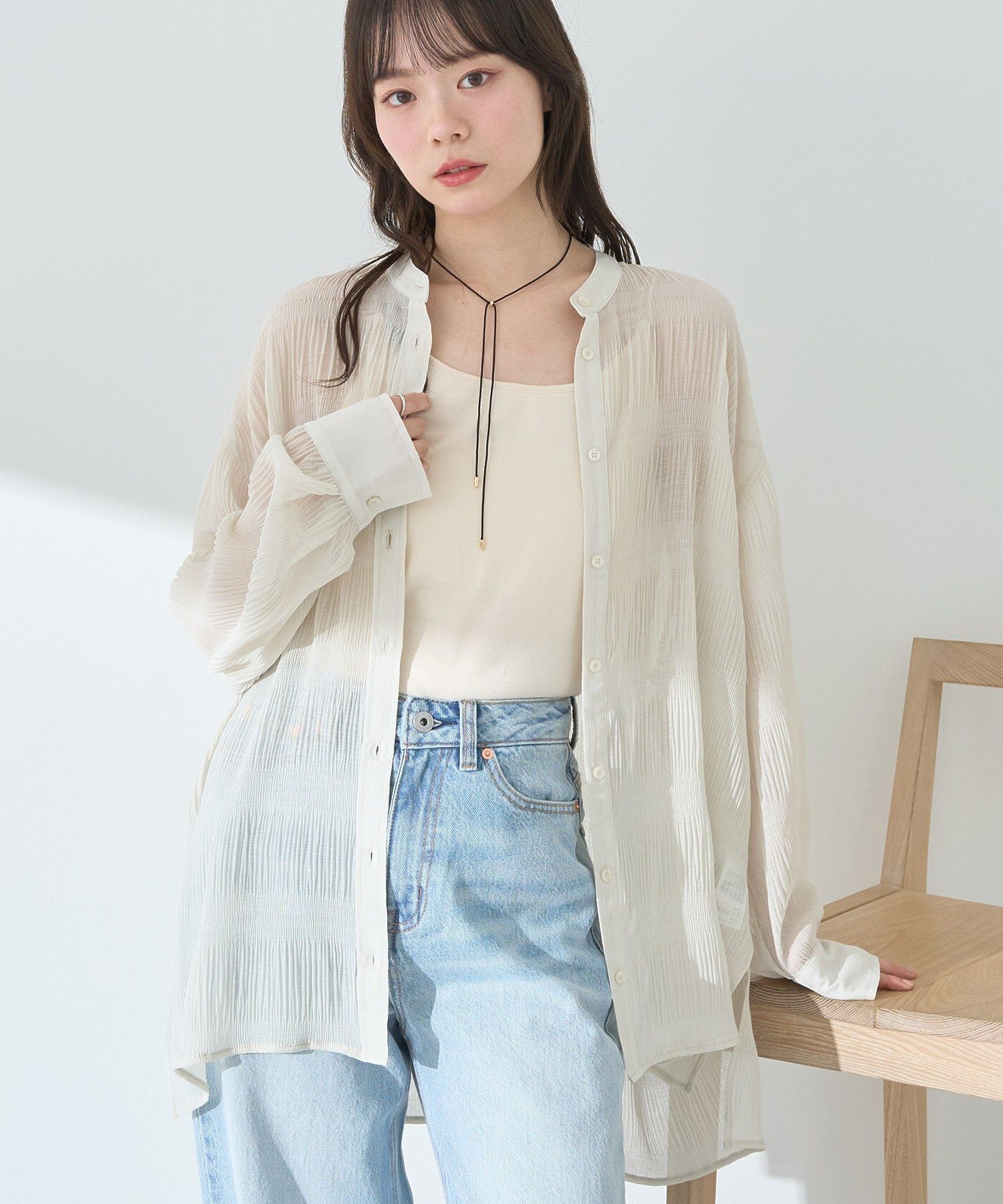 アースミュージックアンドエコロジー earth music&ecology マジョリカプリーツレギュラーシャツ （グレーベージュ） グレーベージュ