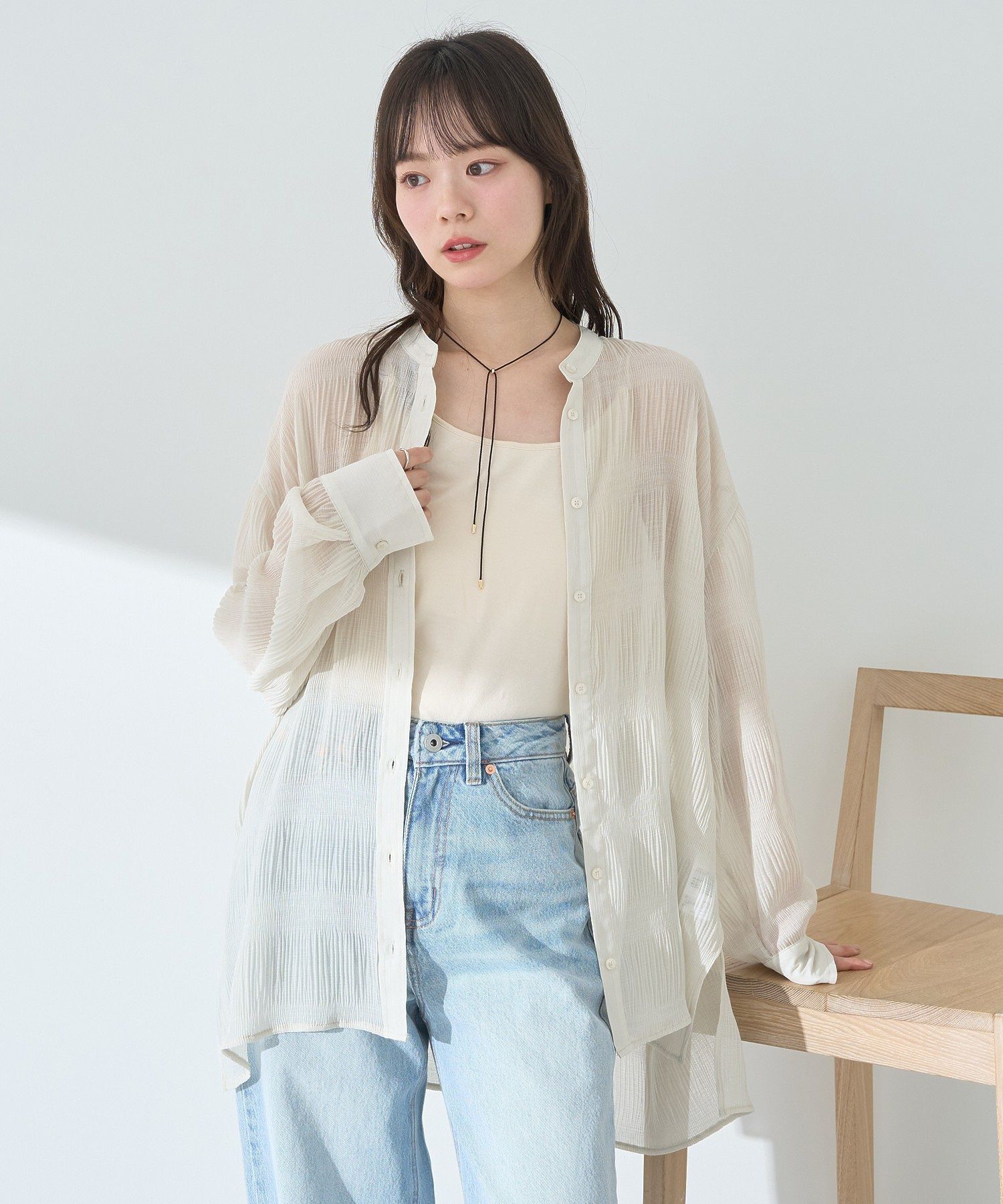 アースミュージックアンドエコロジー earth music&ecology マジョリカプリーツレギュラーシャツ （グレーベージュ） グレーベージュ