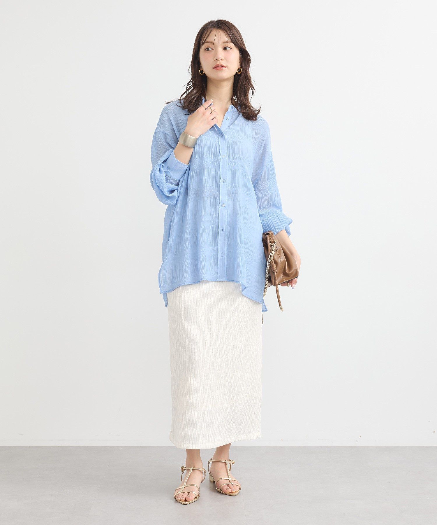 アースミュージックアンドエコロジー earth music&ecology マジョリカプリーツレギュラーシャツ （グレーベージュ） グレーベージュ