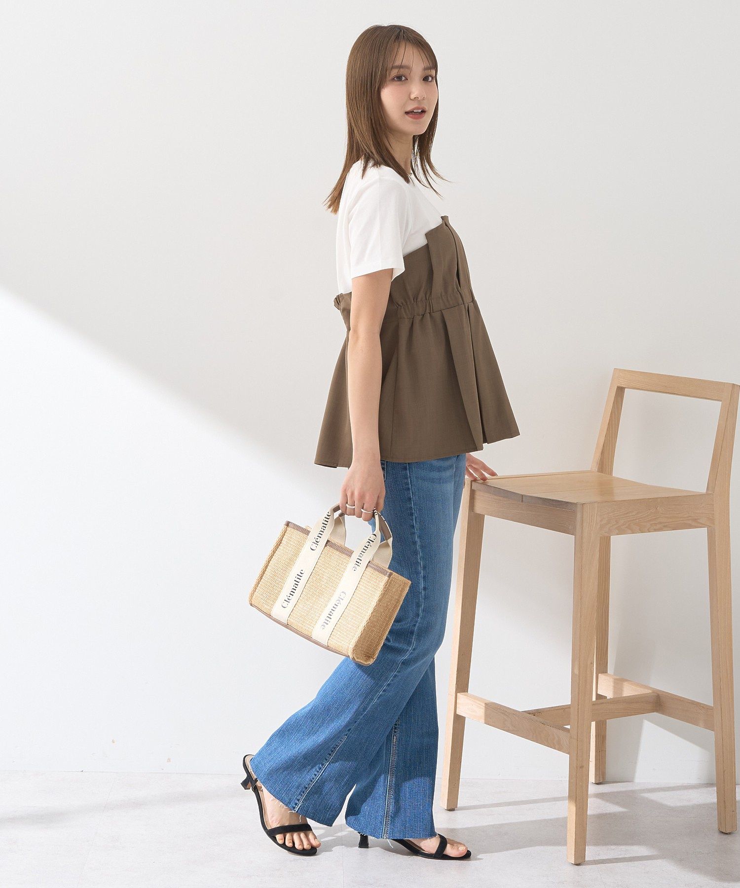 アースミュージックアンドエコロジー earth music&ecology セルフカットフレアデニムパンツ （ミディアムインディゴ） ミディアムインディゴ