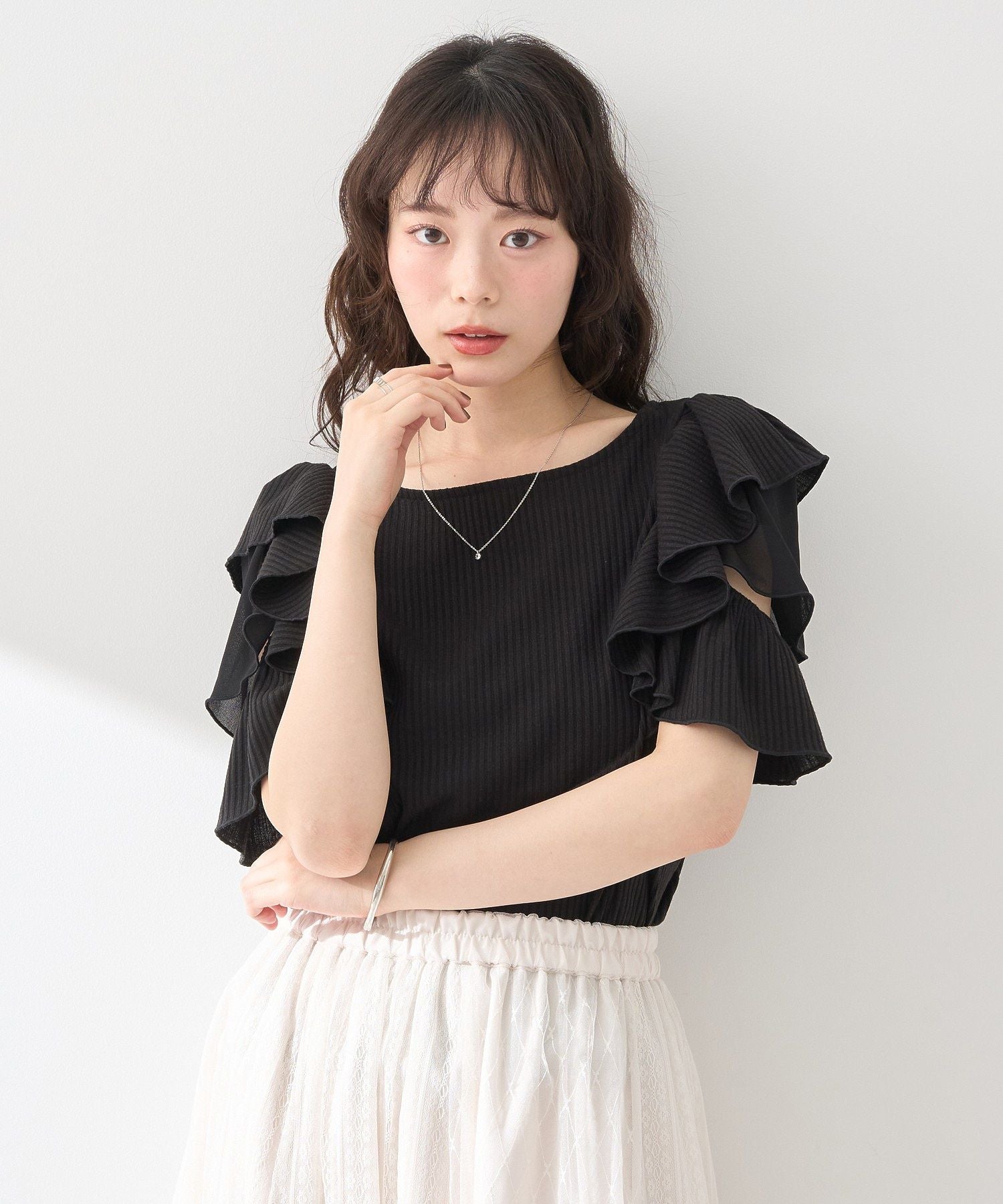 アースミュージックアンドエコロジー earth music&ecology 袖フリルデザインプルオーバー （ピンク） ピンク