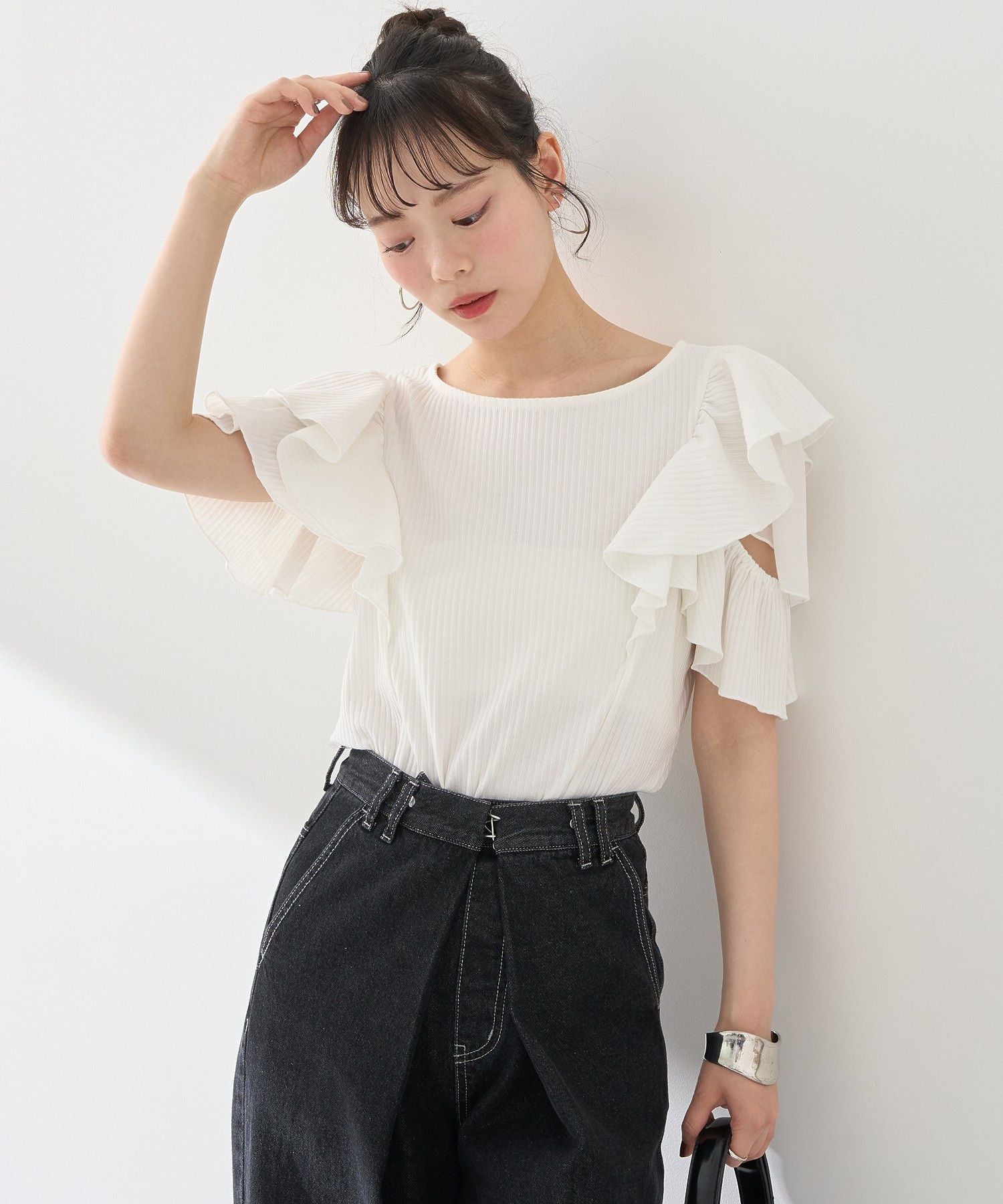 アースミュージックアンドエコロジー earth music&ecology 袖フリルデザインプルオーバー （ピンク） ピンク