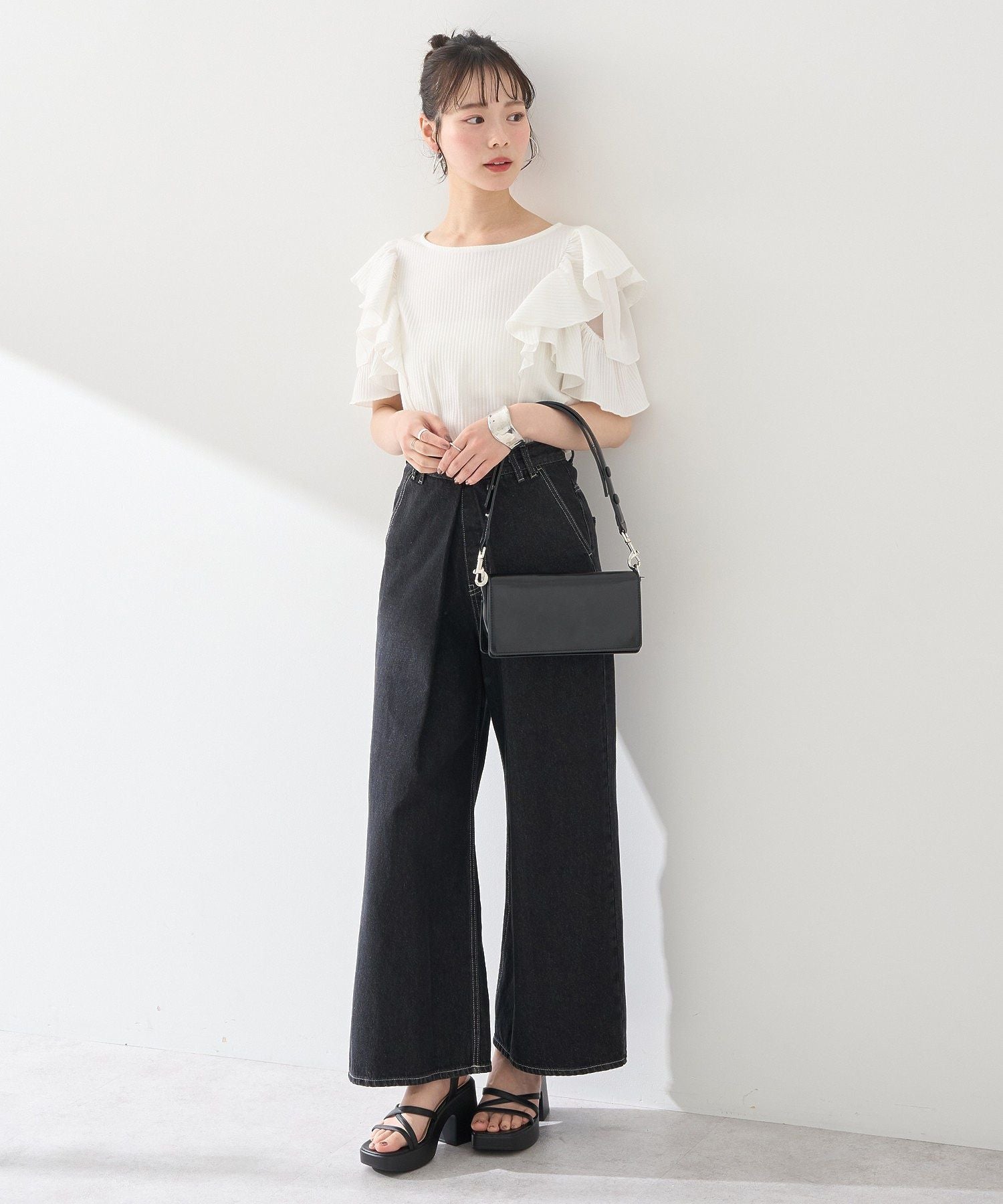 アースミュージックアンドエコロジー earth music&ecology 袖フリルデザインプルオーバー （ピンク） ピンク