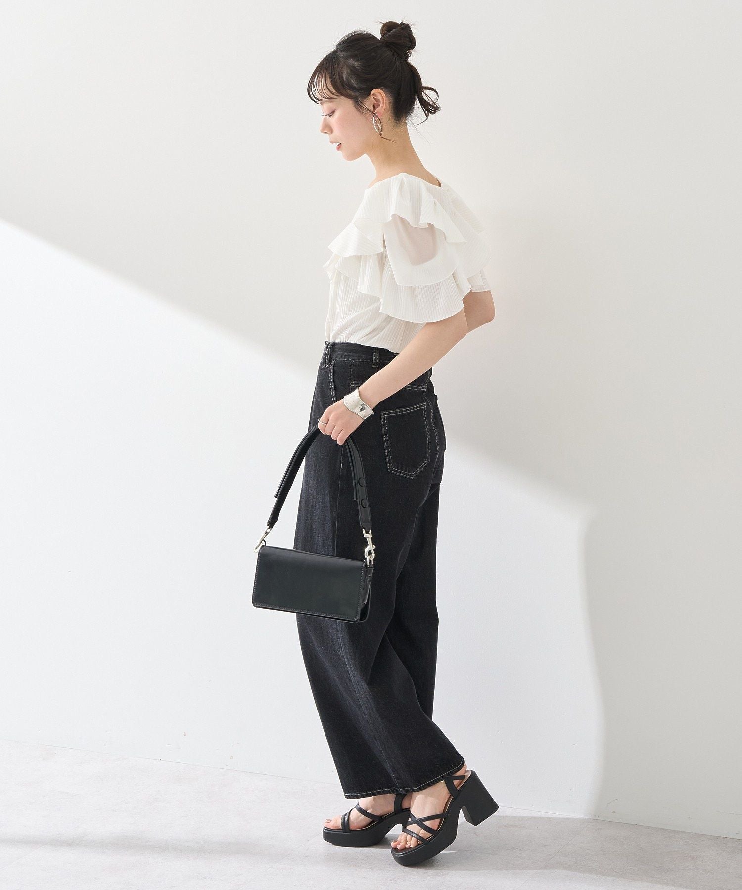 アースミュージックアンドエコロジー earth music&ecology 袖フリルデザインプルオーバー （ピンク） ピンク