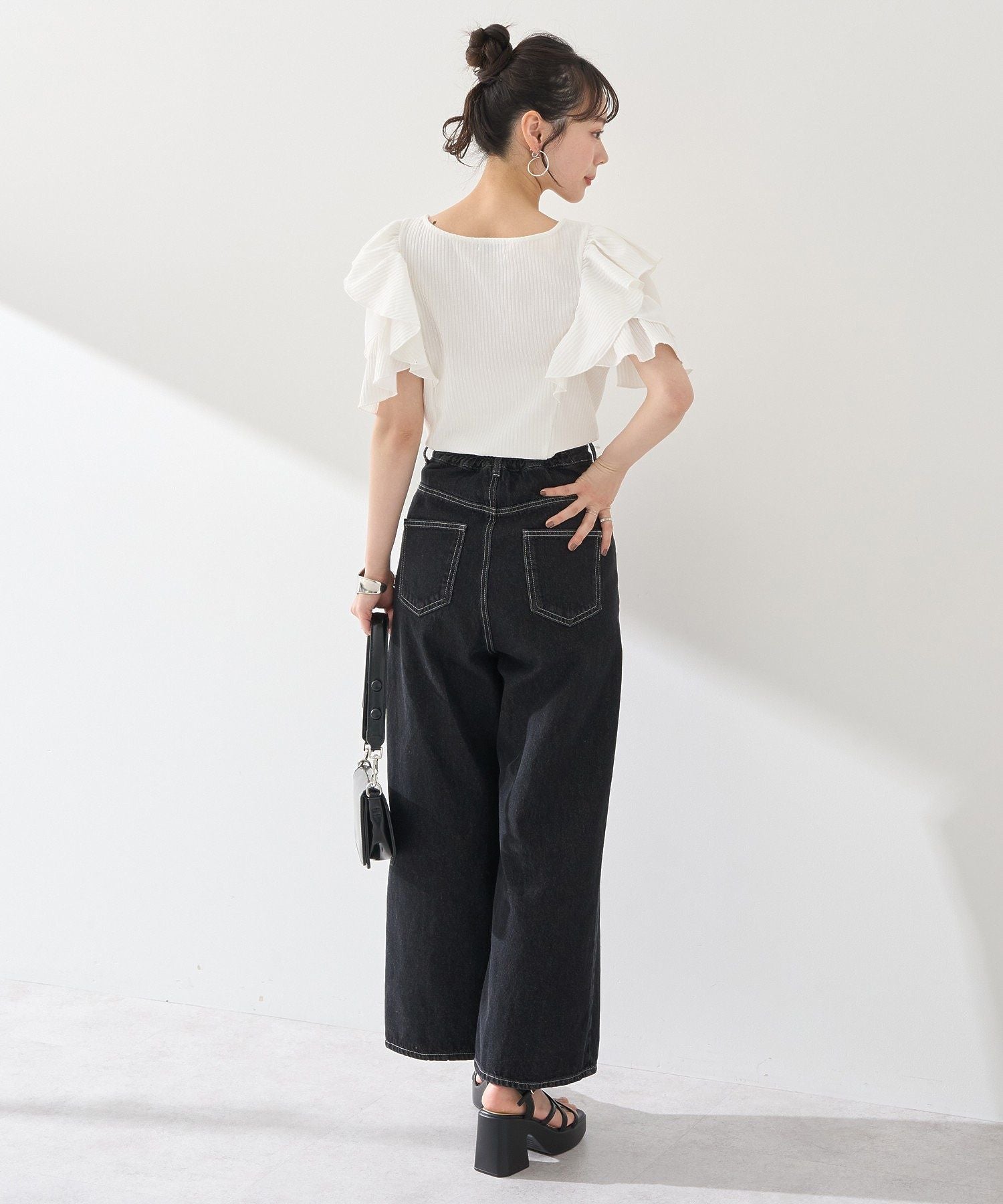 アースミュージックアンドエコロジー earth music&ecology 袖フリルデザインプルオーバー （ピンク） ピンク