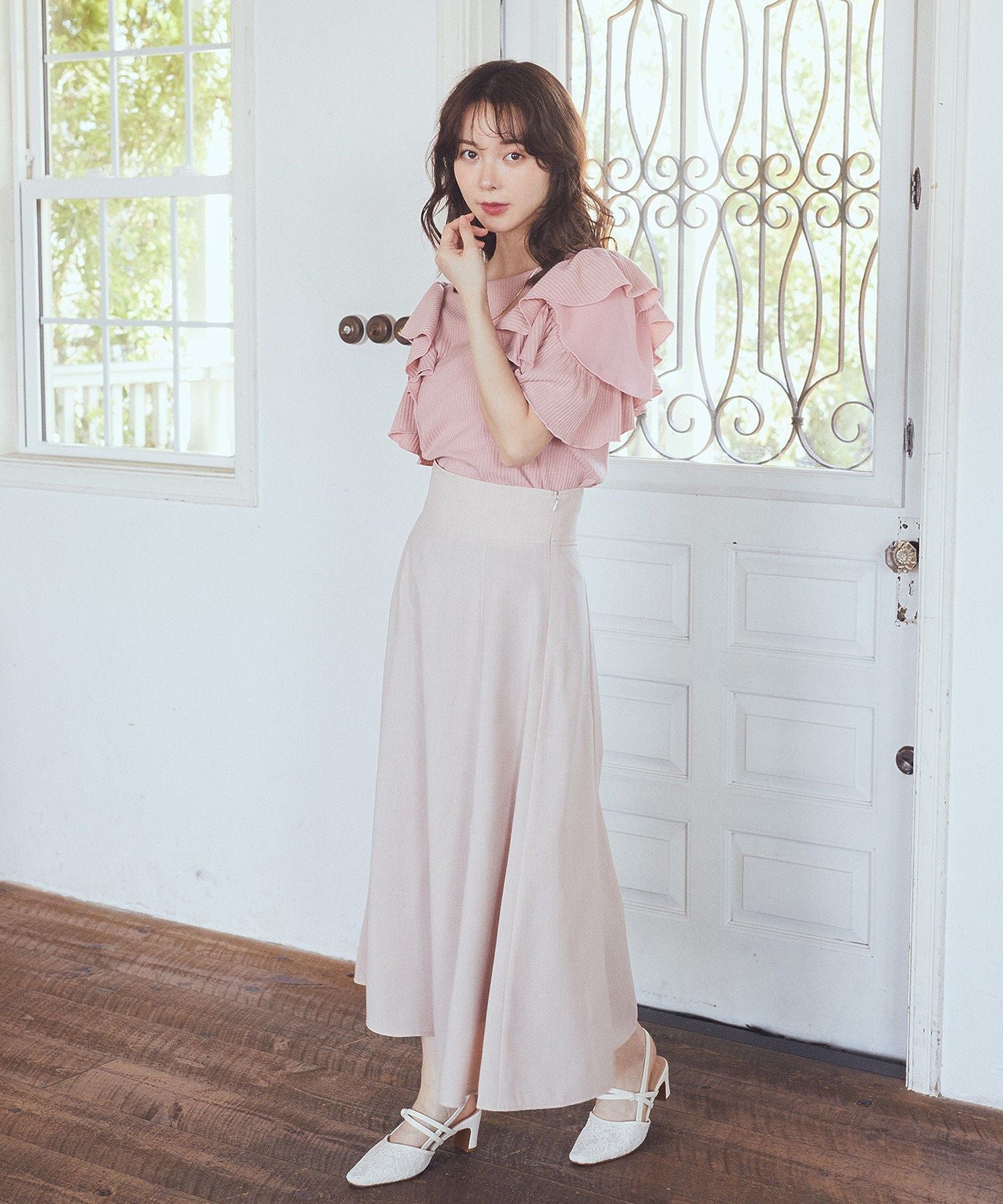 アースミュージックアンドエコロジー earth music&ecology 袖フリルデザインプルオーバー （ピンク） ピンク