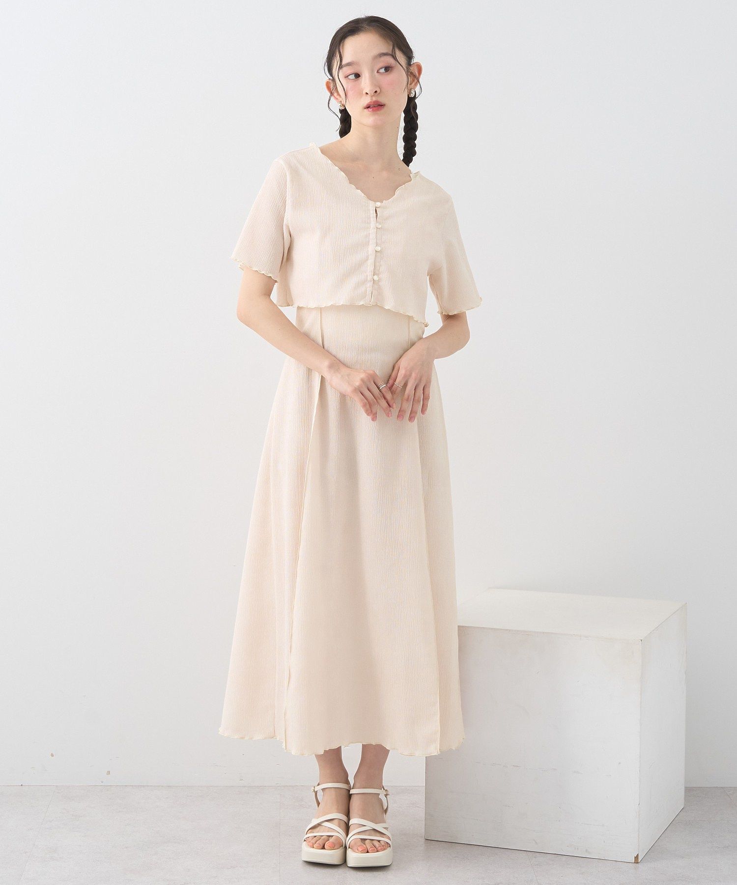 アースミュージックアンドエコロジー earth music&ecology SET2点ギャザーカットカーデ＋キャミワンピース （ブラック） ブラック