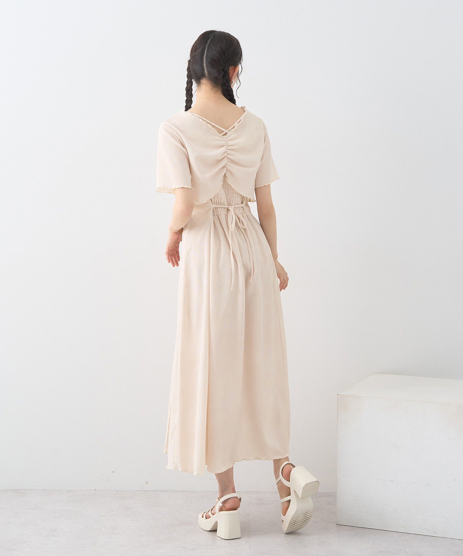 アースミュージックアンドエコロジー earth music&ecology SET2点ギャザーカットカーデ＋キャミワンピース （ブラック） ブラック