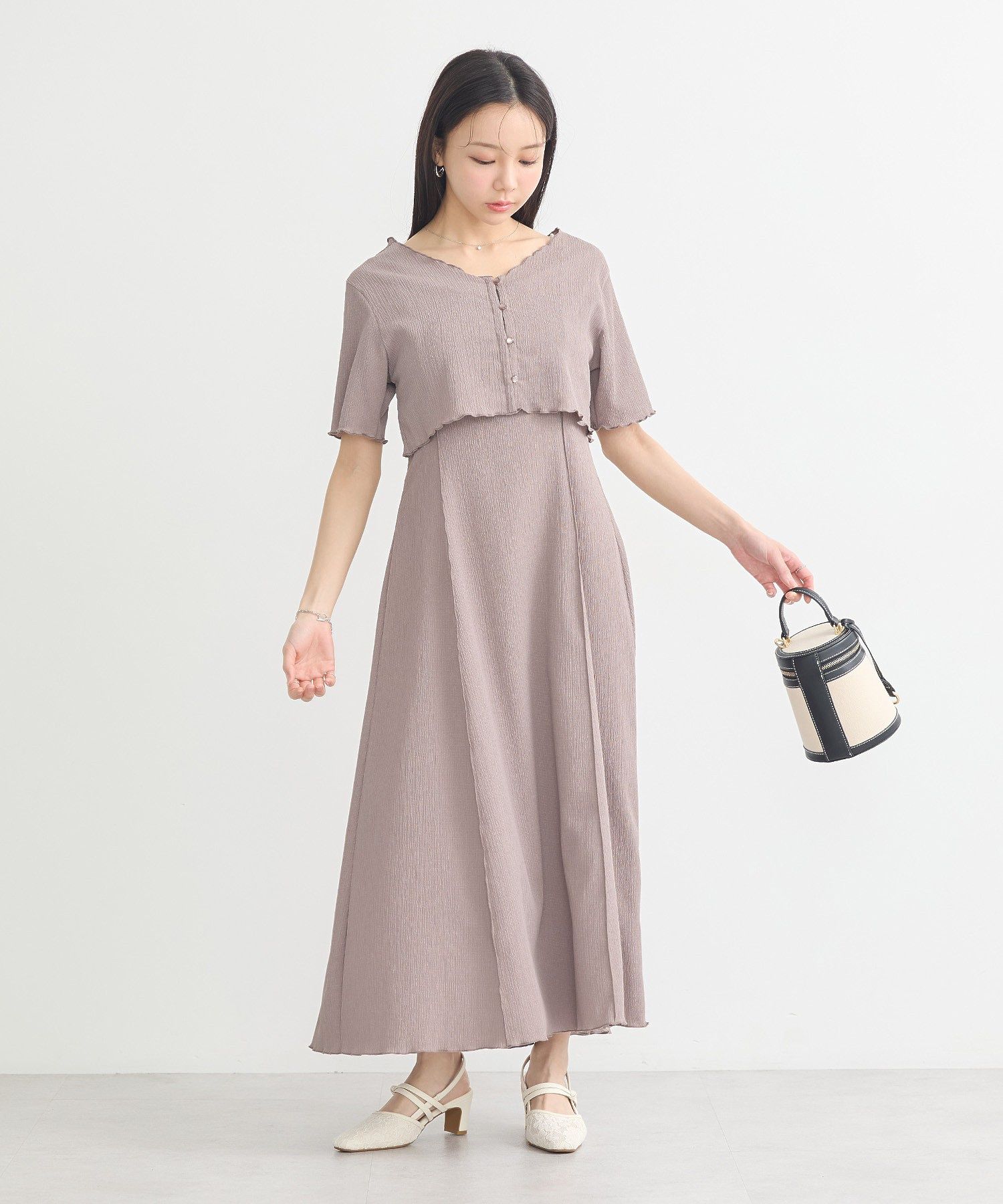 アースミュージックアンドエコロジー earth music&ecology SET2点ギャザーカットカーデ＋キャミワンピース （ブラック） ブラック