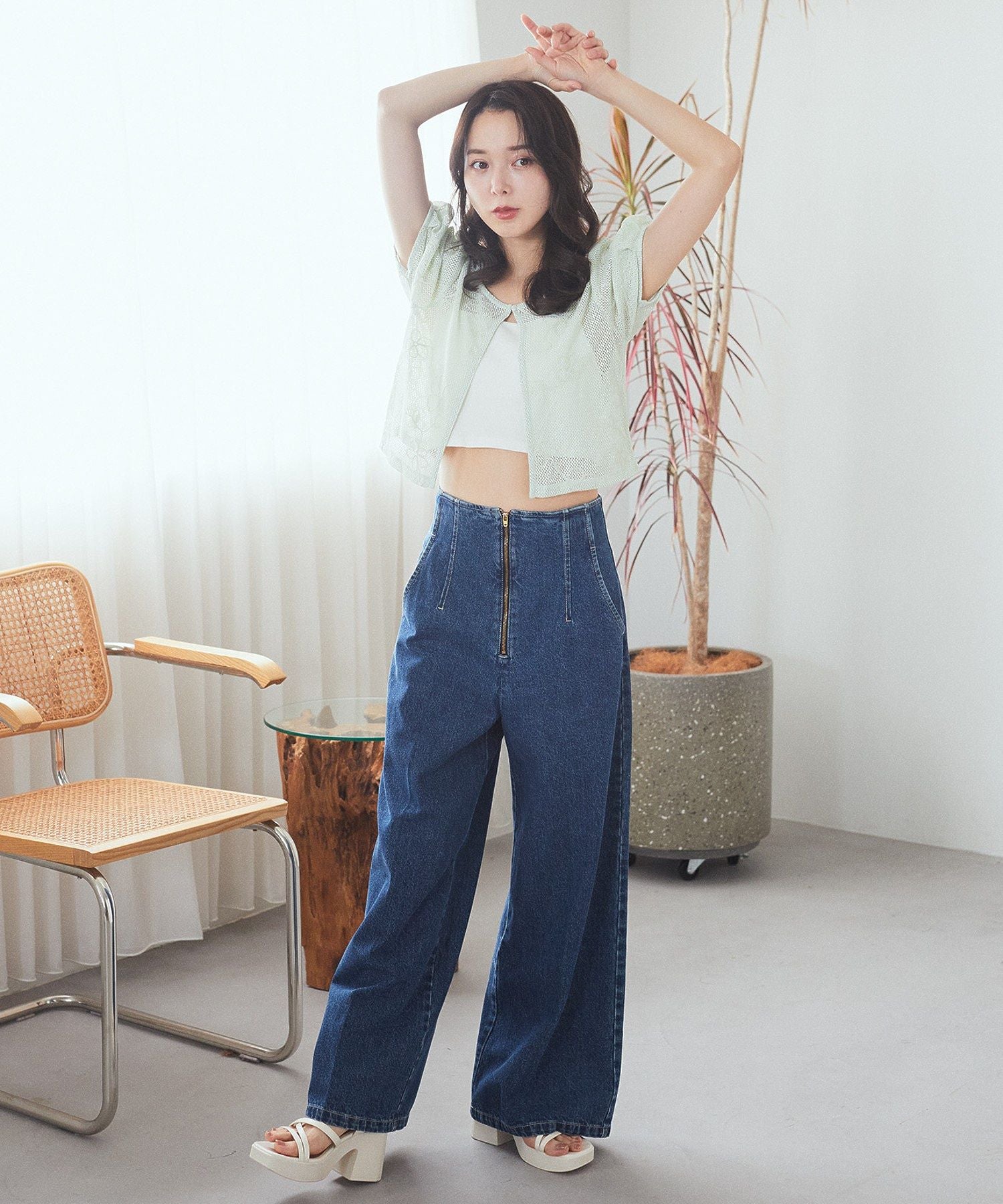 アースミュージックアンドエコロジー earth music&ecology フラワーコード刺繍カーディガン （アイボリー） アイボリー