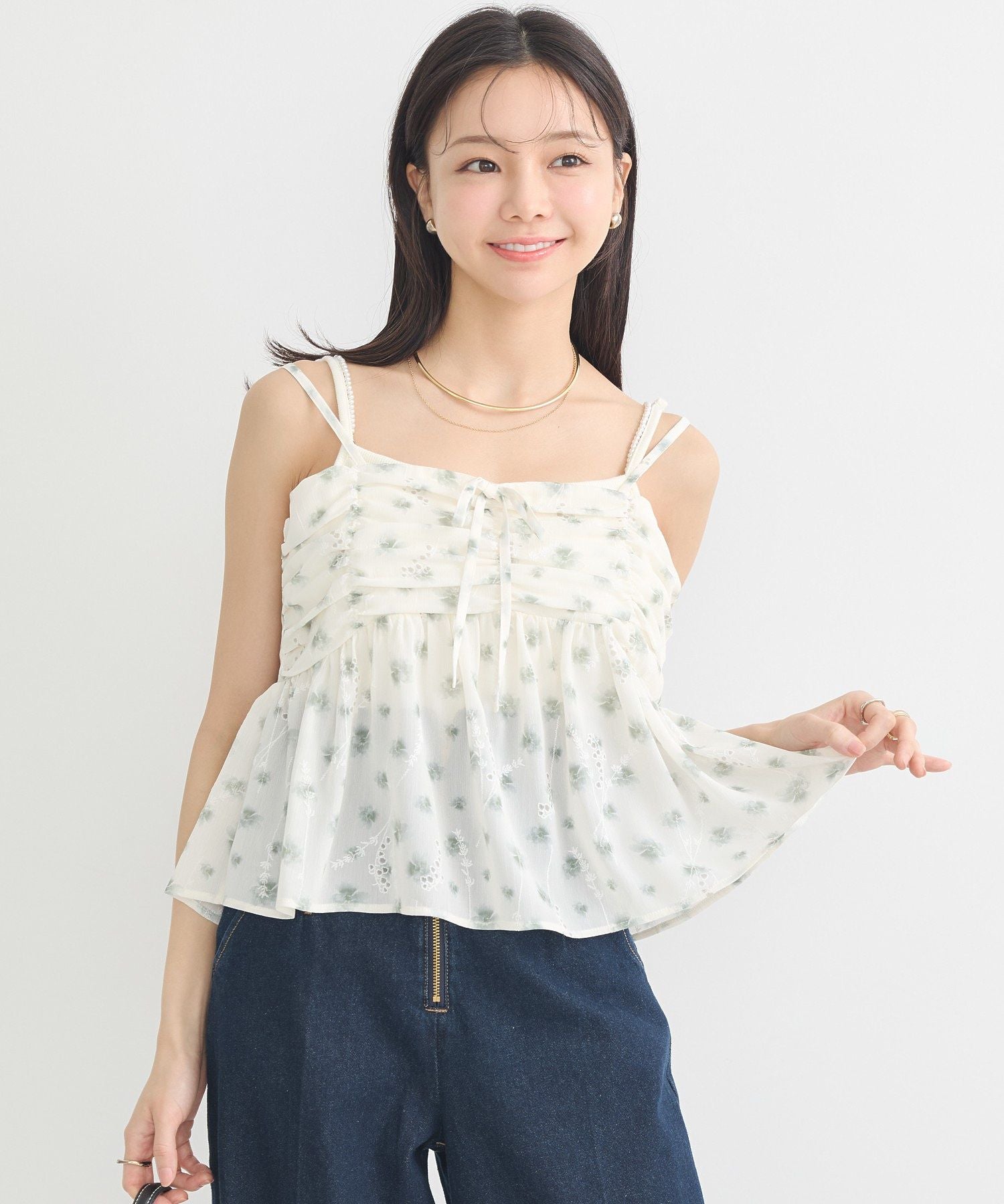 アースミュージックアンドエコロジー earth music&ecology 花柄ギャザーキャミビスチェ （ライトグリーン） ライトグリーン