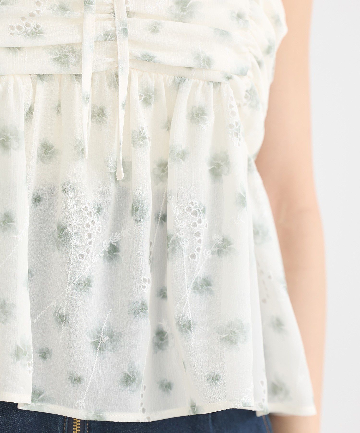 アースミュージックアンドエコロジー earth music&ecology 花柄ギャザーキャミビスチェ （ライトグリーン） ライトグリーン