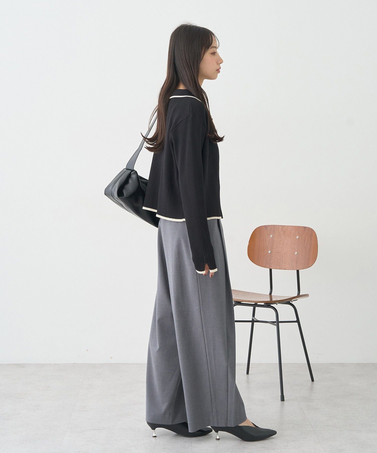 アースミュージックアンドエコロジー earth music&ecology ウエストタブタックパンツ （ブラック） ブラック