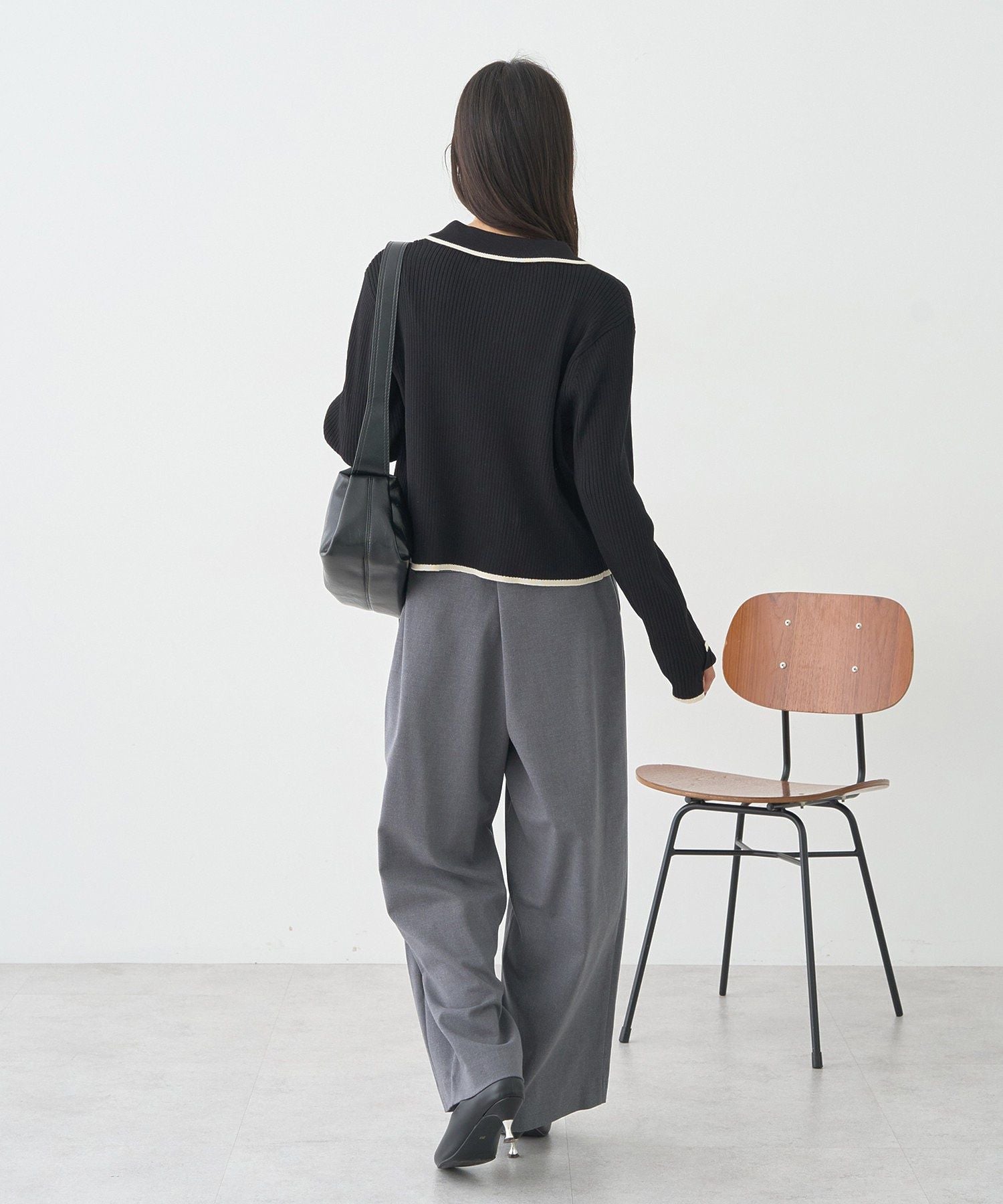 アースミュージックアンドエコロジー earth music&ecology ウエストタブタックパンツ （ブラック） ブラック