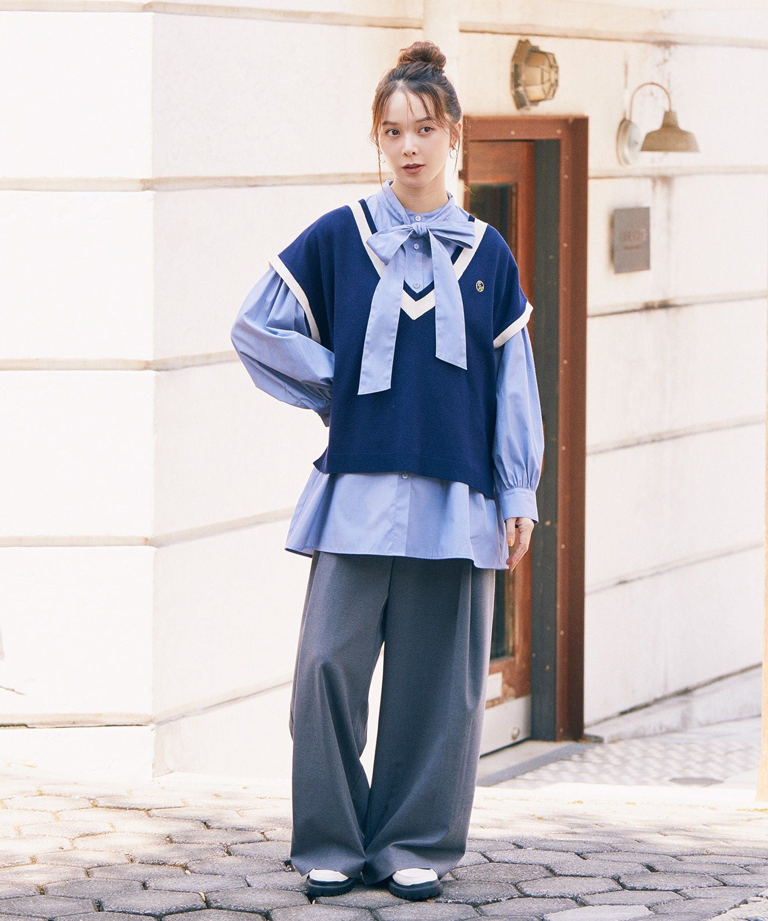 アースミュージックアンドエコロジー earth music&ecology ウエストタブタックパンツ （ブラック） ブラック