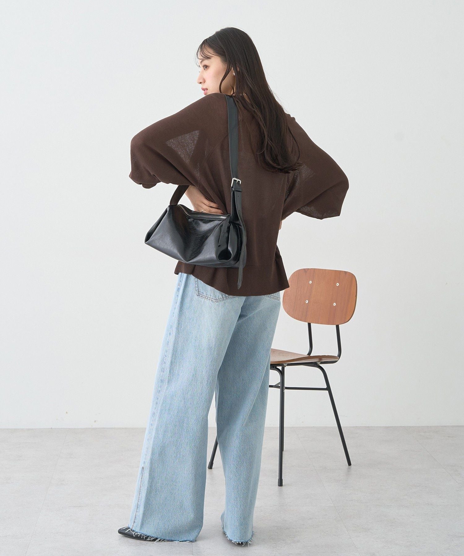 アースミュージックアンドエコロジー earth music&ecology キーネックシアーカーディガン （ブラック） ブラック