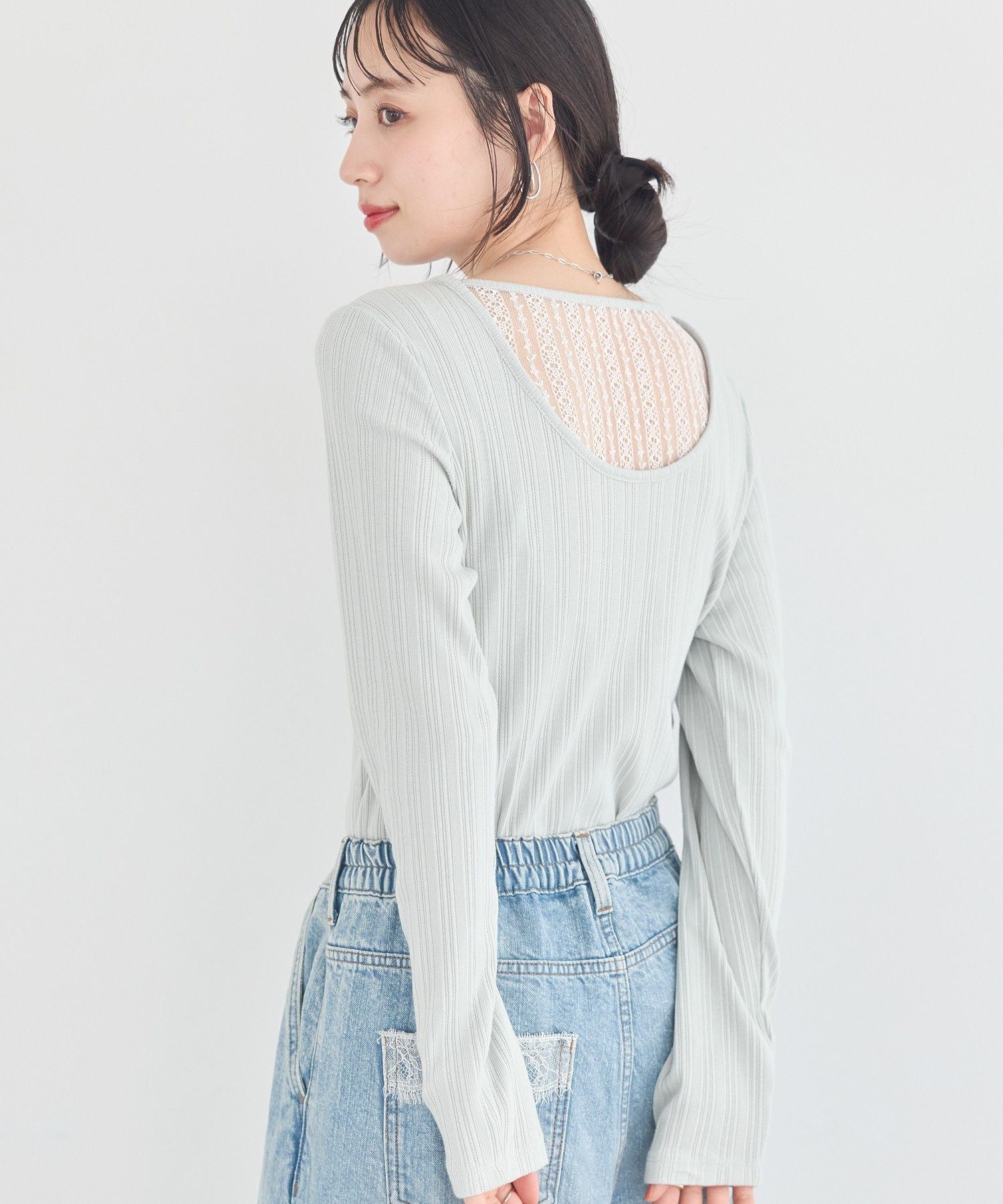 アースミュージックアンドエコロジー earth music&ecology ランダムチェーンリブバックレースプルオーバー （オフホワイト） オフホワイト