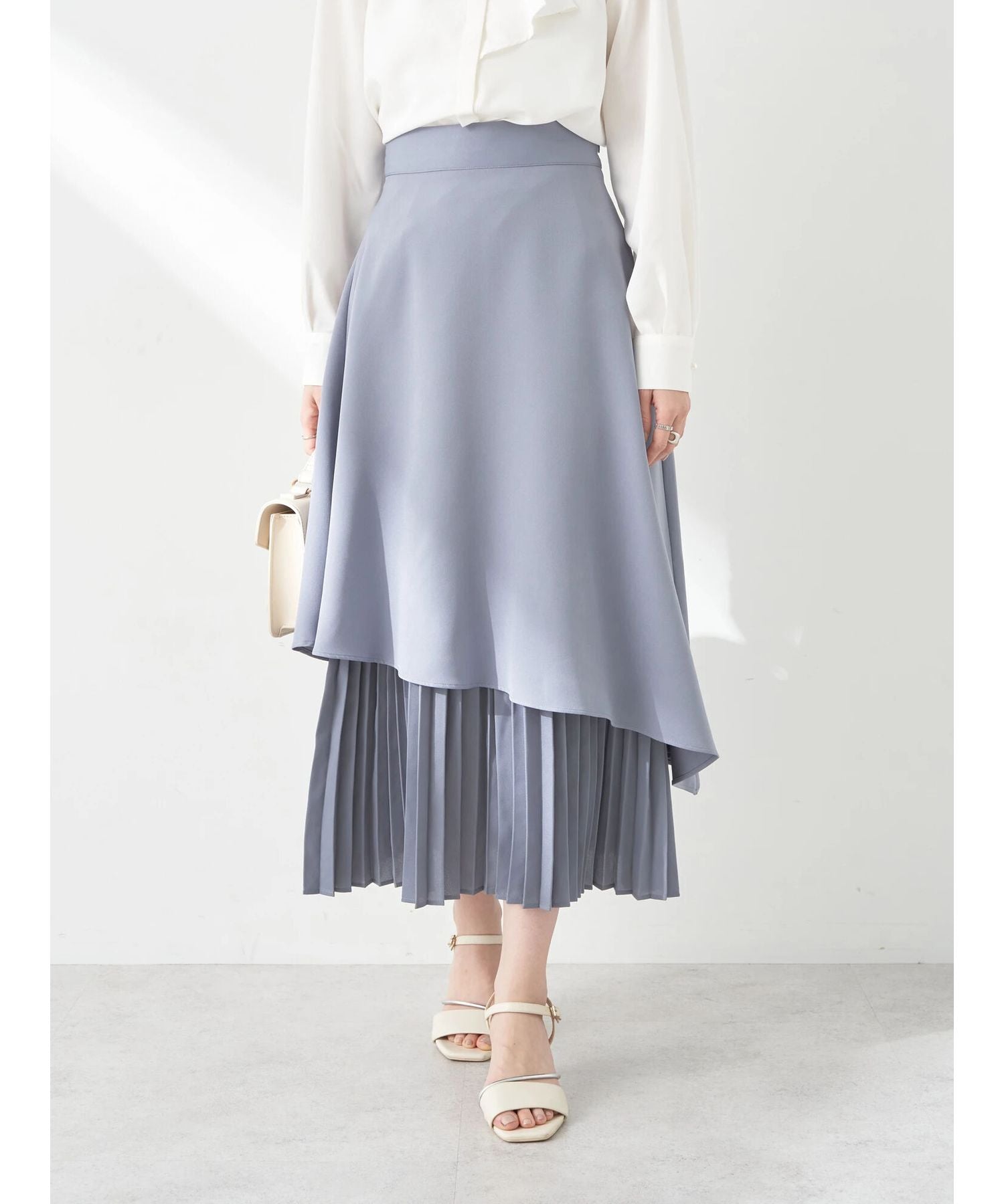 アースミュージックアンドエコロジー earth music&ecology プリーツドッキングスカート （ブルー） ブルー