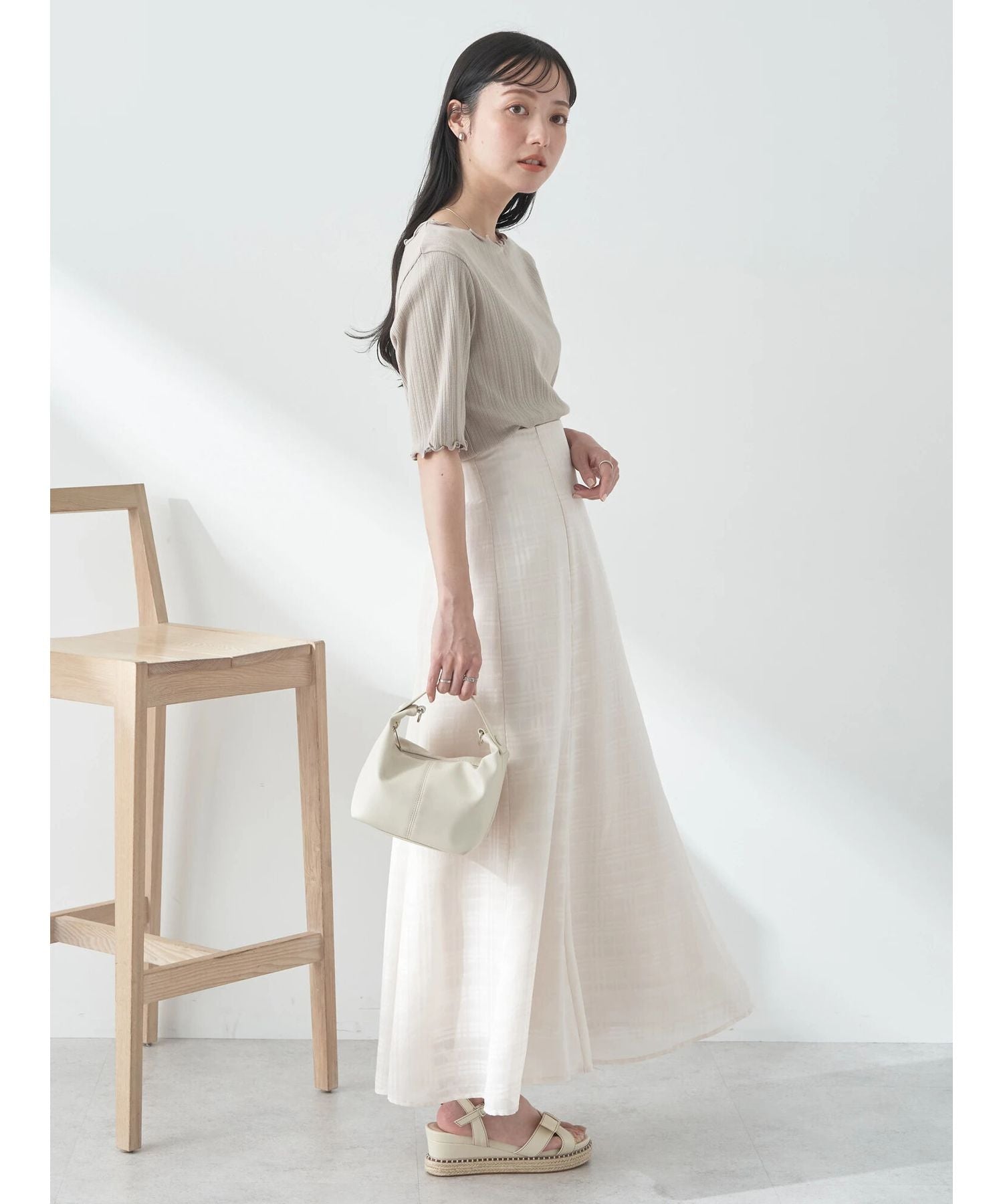 アースミュージックアンドエコロジー earth music&ecology シアーチェックフレアスカート （アイボリー） アイボリー