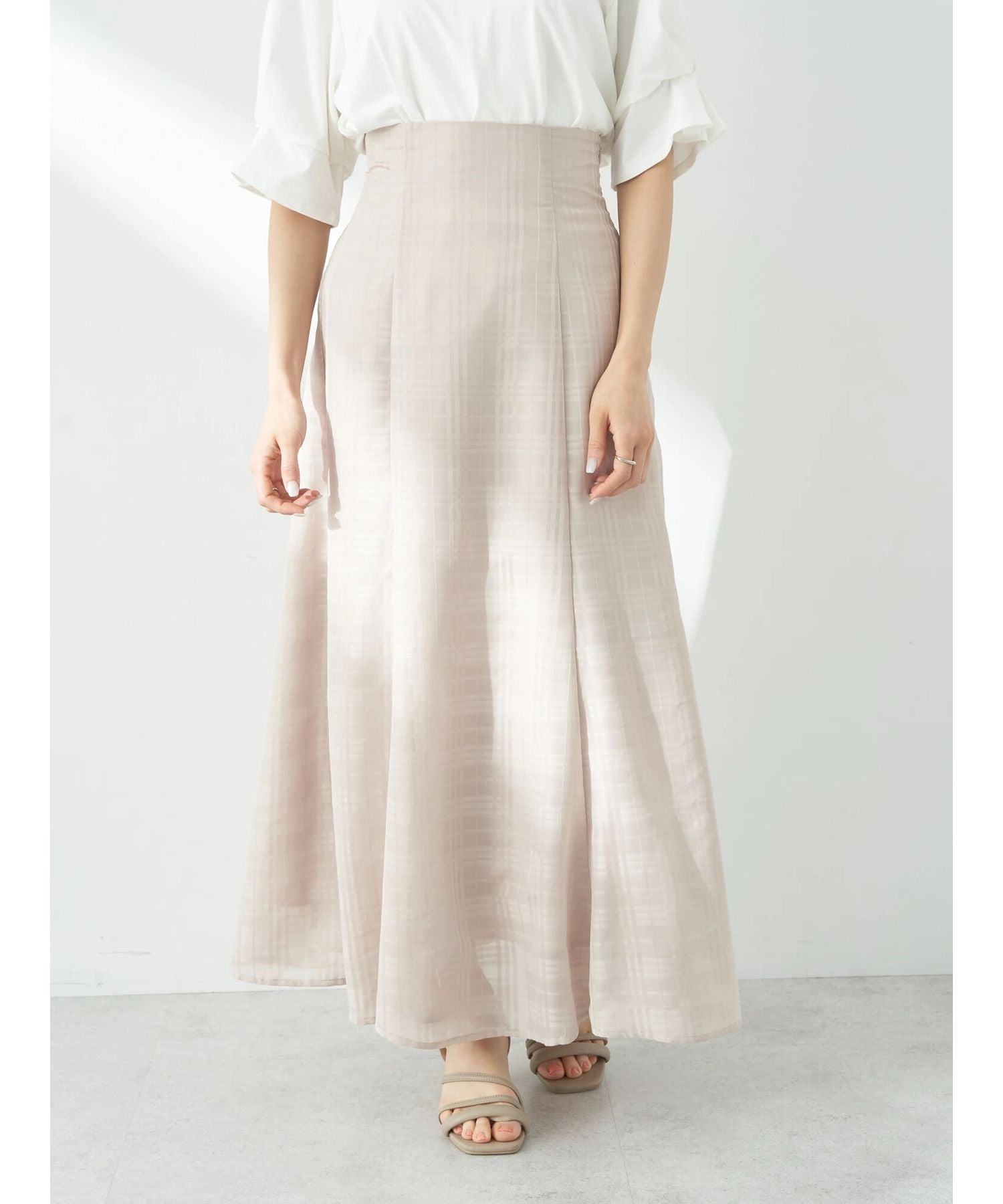 アースミュージックアンドエコロジー earth music&ecology シアーチェックフレアスカート （アイボリー） アイボリー