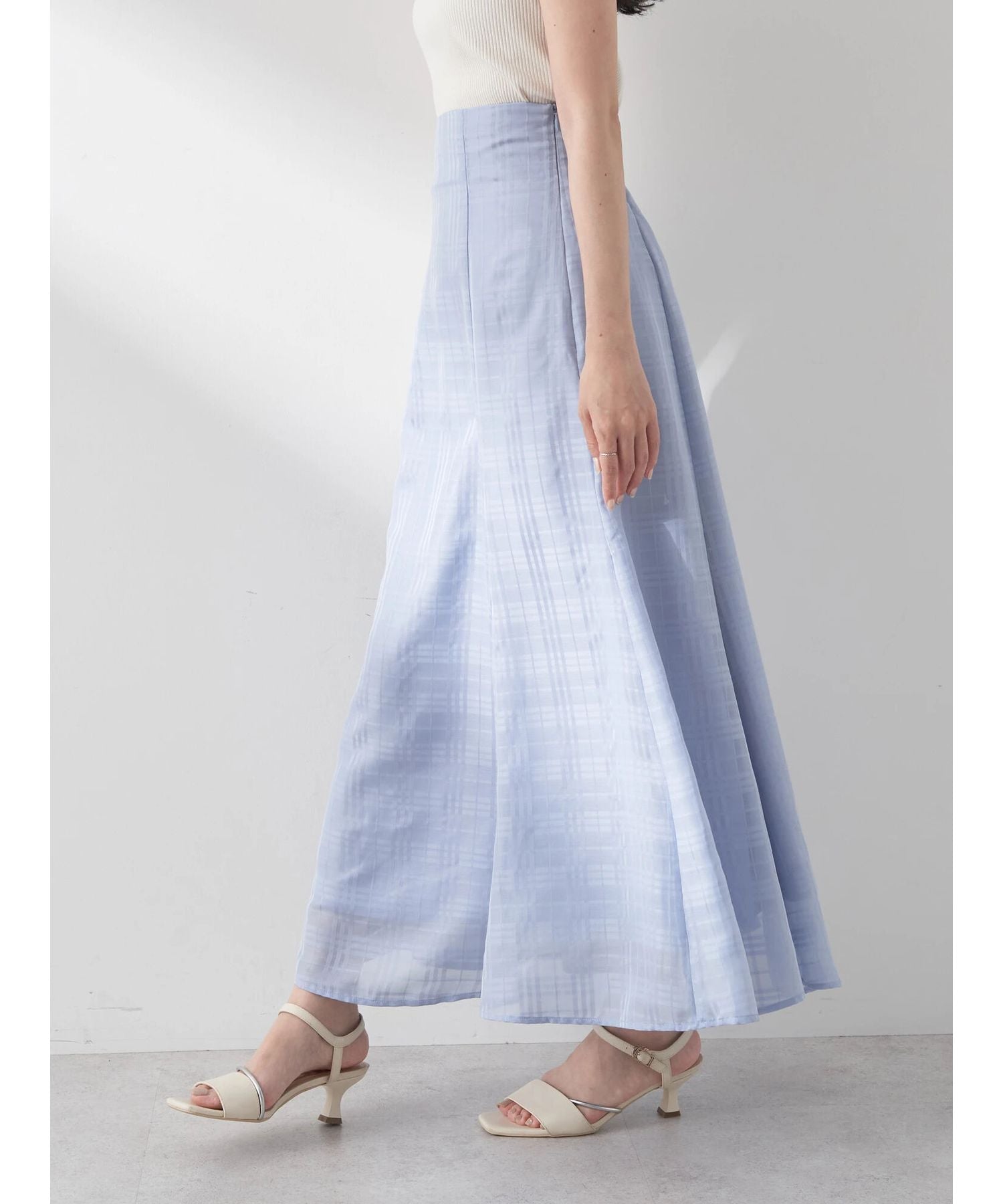 アースミュージックアンドエコロジー earth music&ecology シアーチェックフレアスカート （アイボリー） アイボリー