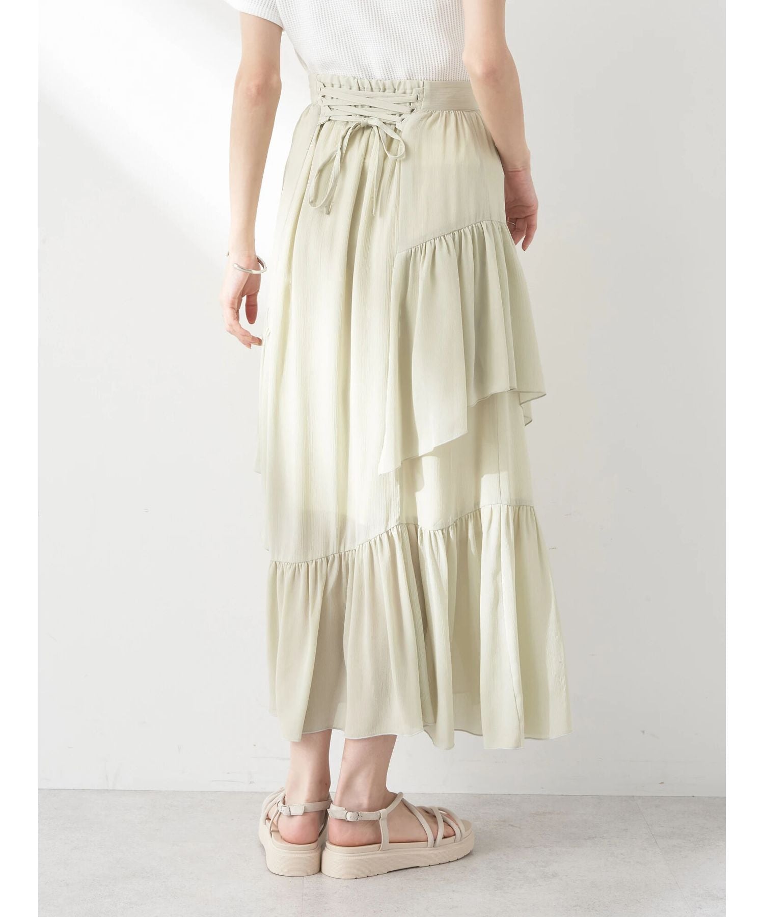 アースミュージックアンドエコロジー earth music&ecology シアー楊柳アシメティアードスカート （ライトグレー） ライトグレー