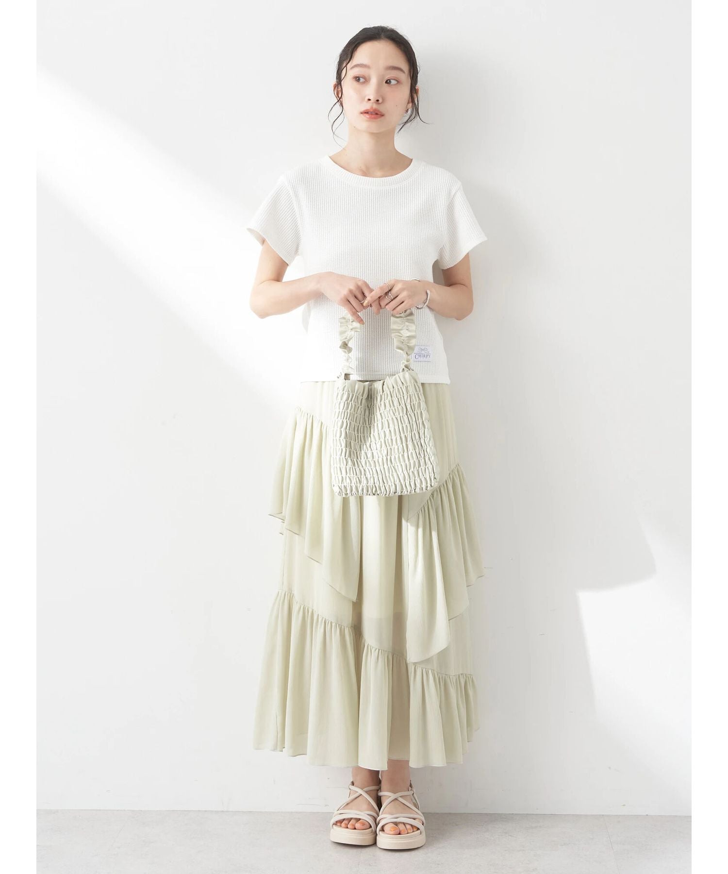 アースミュージックアンドエコロジー earth music&ecology シアー楊柳アシメティアードスカート （ライトグレー） ライトグレー