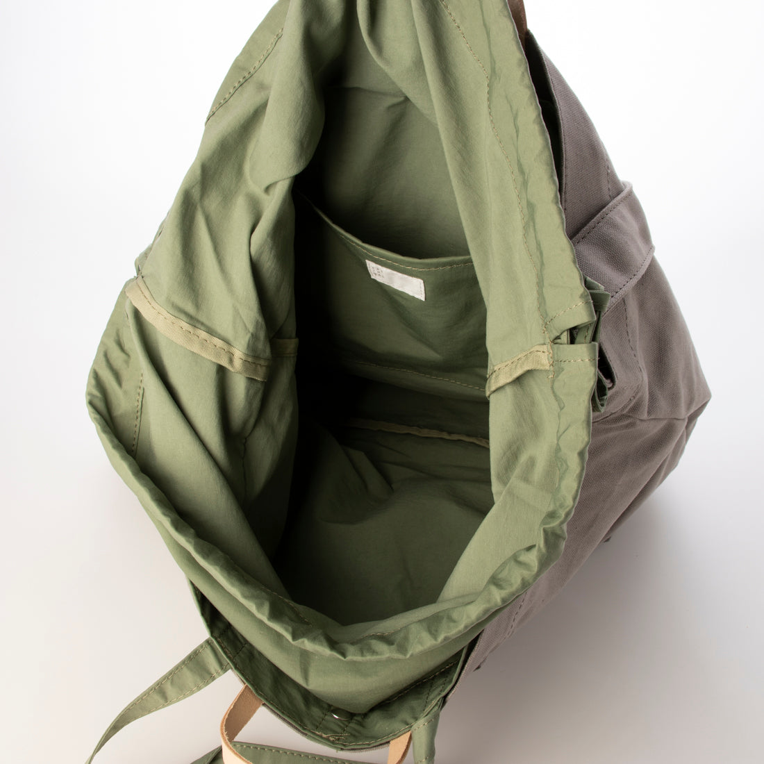 アースメイド EARTH MADE E6983 IN/OUT DOUBLE SHOULDER