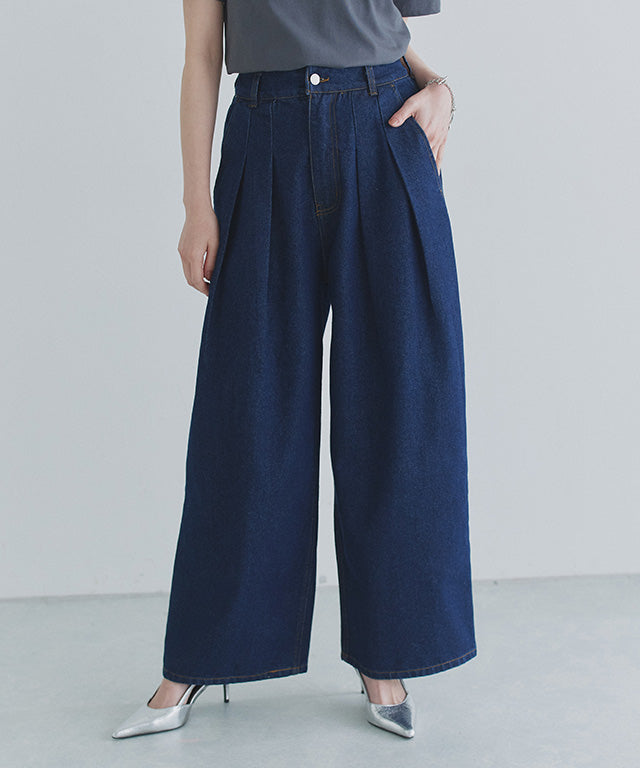 クラム ECLAM タックデザインデニムパンツ （ブリーチ） ブリーチ