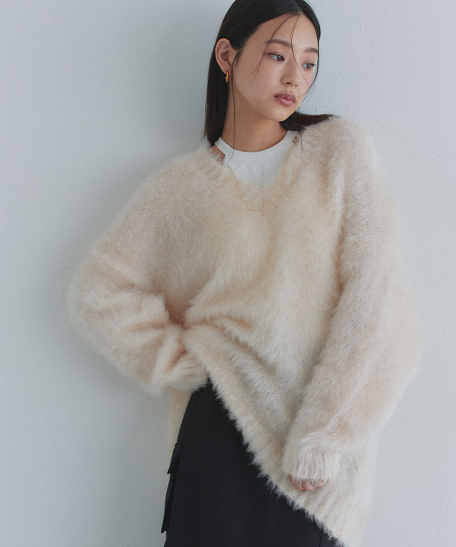 クラム ECLAM シャギーVネックニット （アイボリー） アイボリー