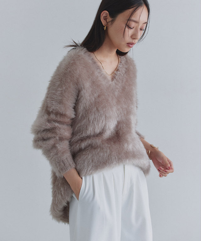 クラム ECLAM シャギーVネックニット （アイボリー） アイボリー