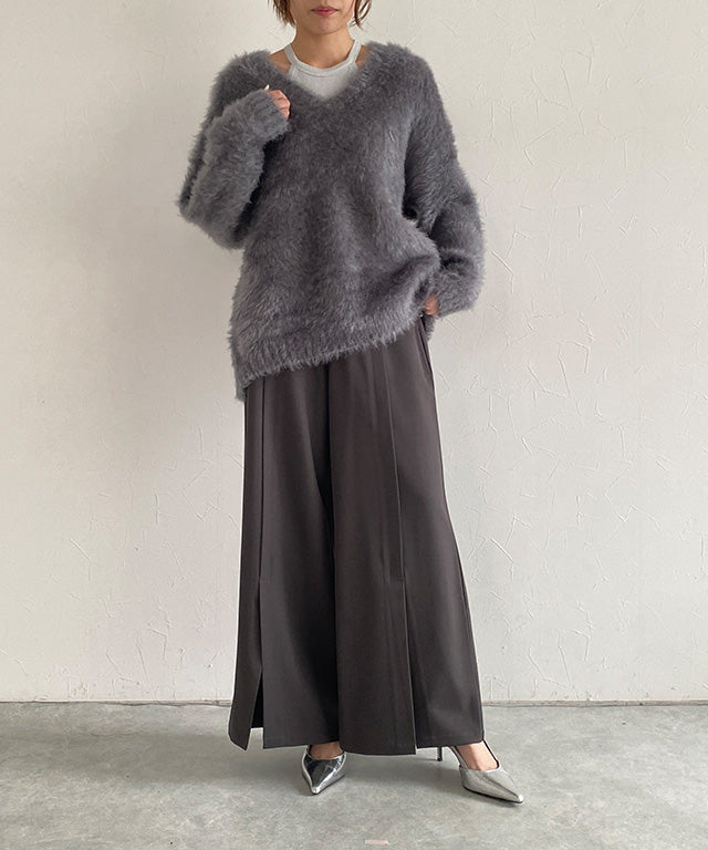 クラム ECLAM シャギーVネックニット （アイボリー） アイボリー