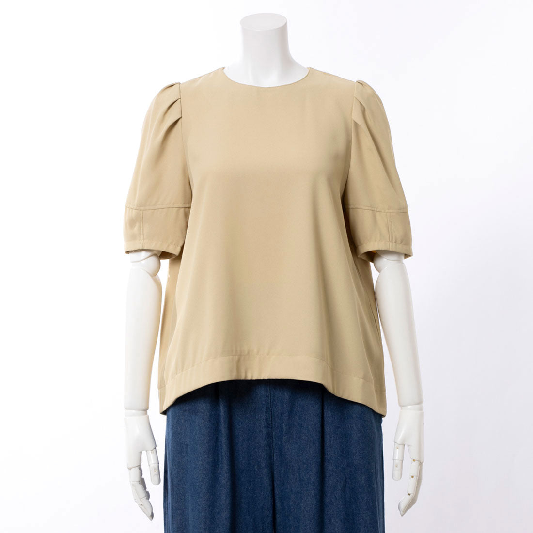 EDIST. CLOSET Shoulder Tuck A-Line Blouse
