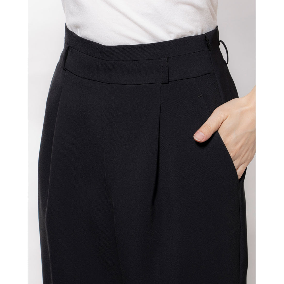 エディスト クローゼット EDIST. CLOSET センタープレスブラックストレートパンツ