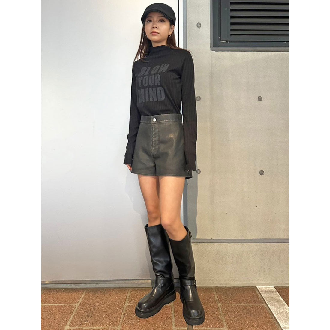 エゴイスト EGOIST ヴィンテージ風フェイクレザーショートパンツ （BLACK） BLACK