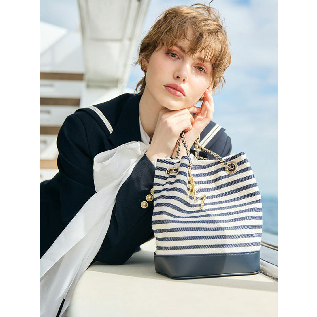 エイミーイストワール EIMY ISTOIRE クラシックマリンバケットバッグ （NAVY） NAVY