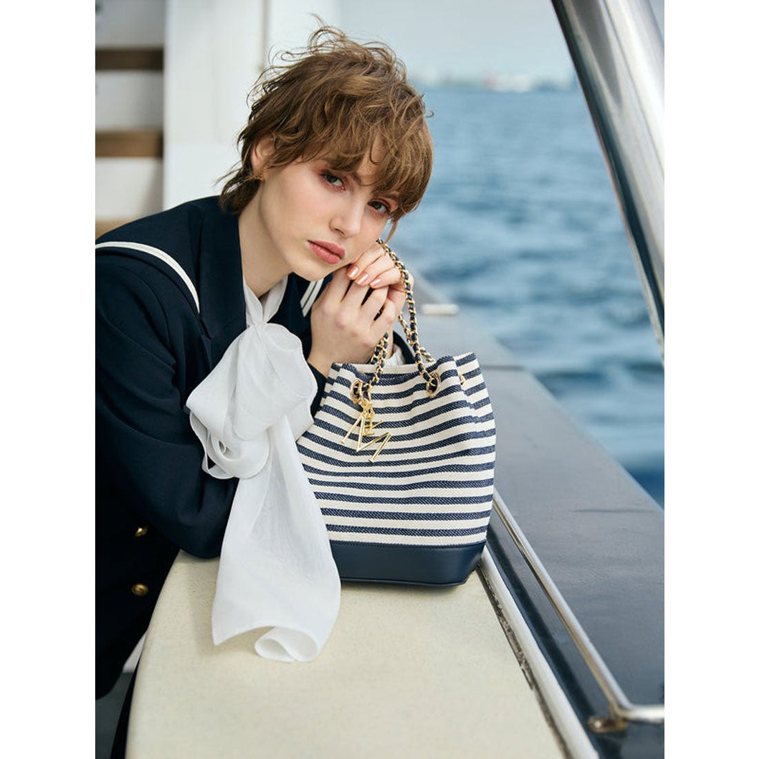 エイミーイストワール EIMY ISTOIRE クラシックマリンバケットバッグ （NAVY） NAVY