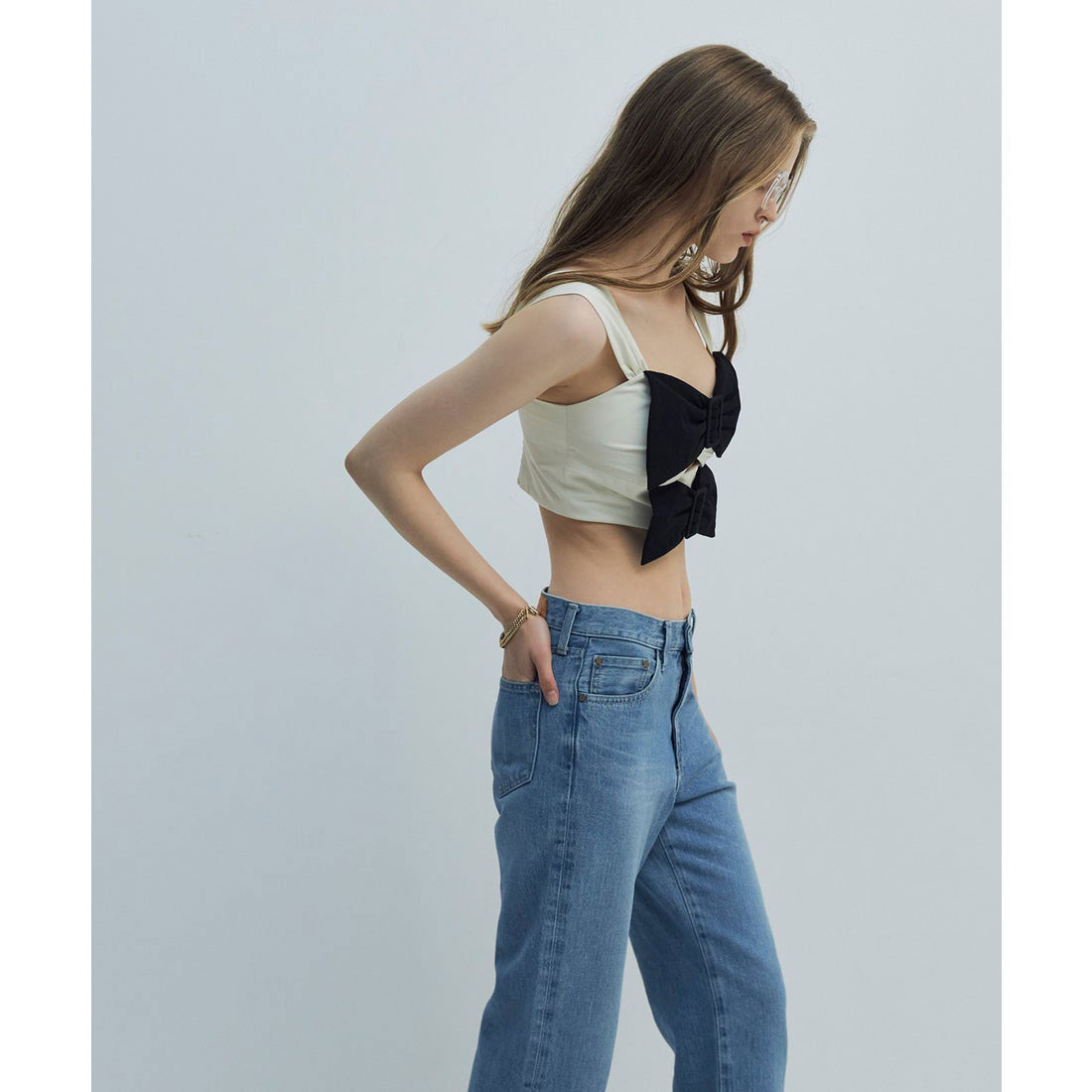 eimyistore❥❥ back ribbon turtleneek top eimy istoire Bi-Color Ribbon Top