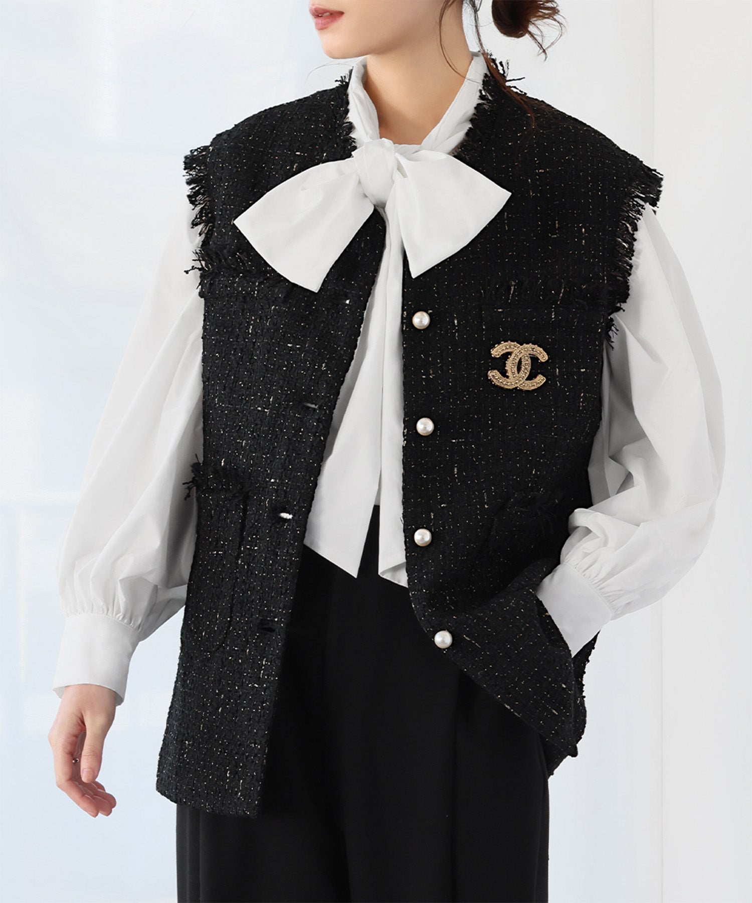 ELFRANK ELFRANK Pearl Button Tweed Fringe Vest