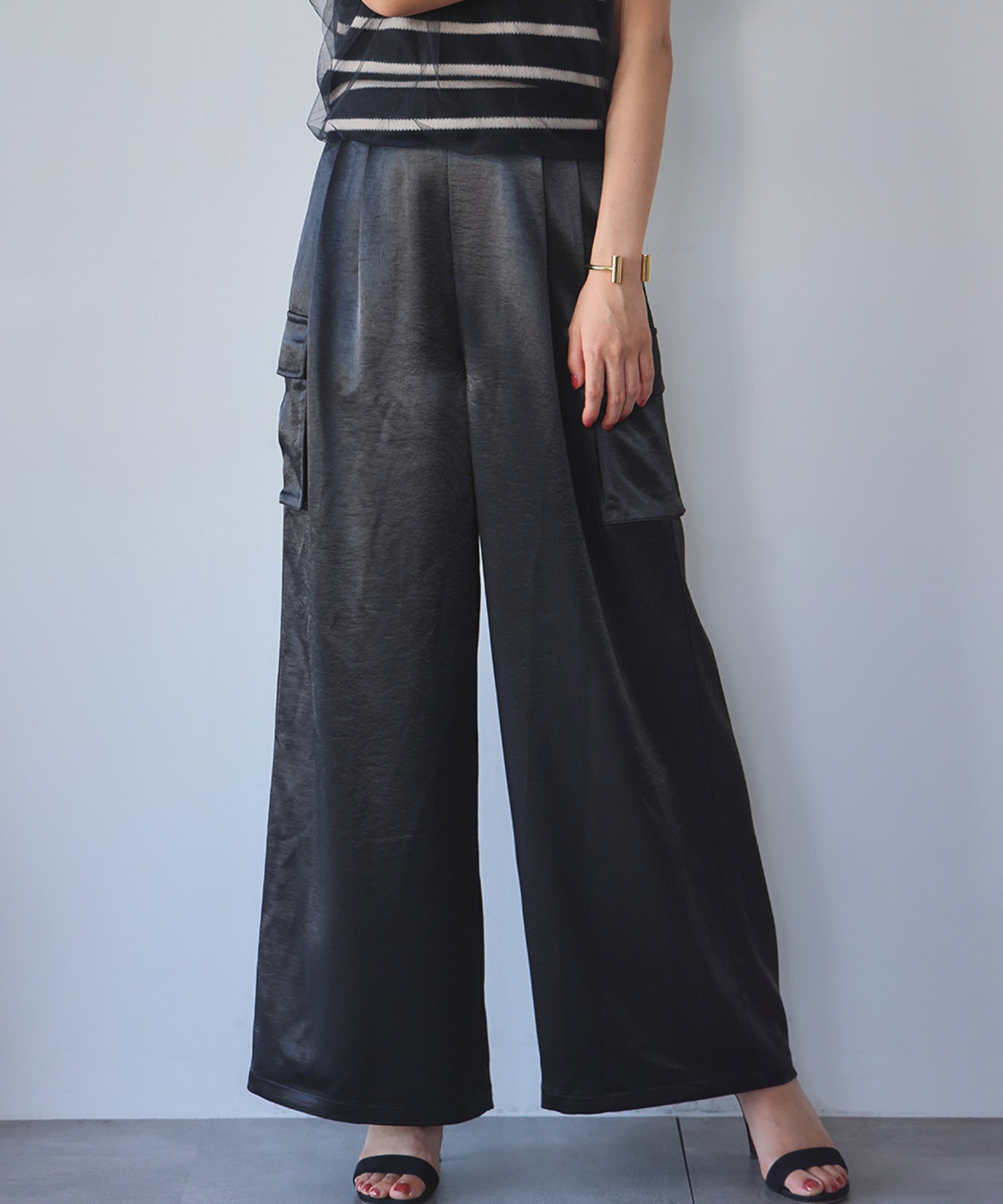 エルフランク ELFRANK サテンフレアカーゴパンツ【洗える】 （ブラック） ブラック