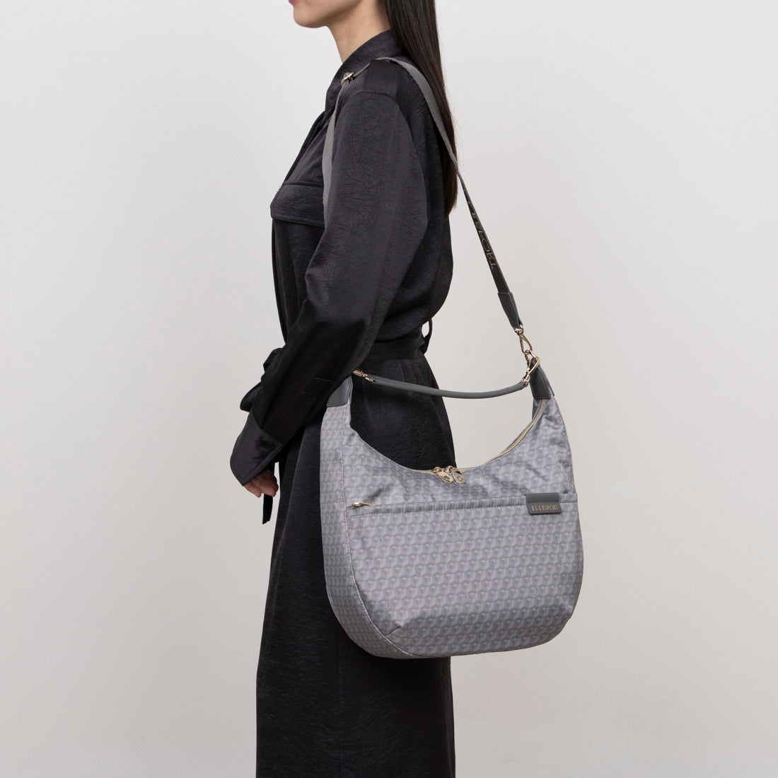 エルスポーツ ELLESPORT ハーフムーン 2WAY ショルダーバッグ はっ水 軽量 キューブ柄 （グレー(GRAY)） グレー(GRAY)