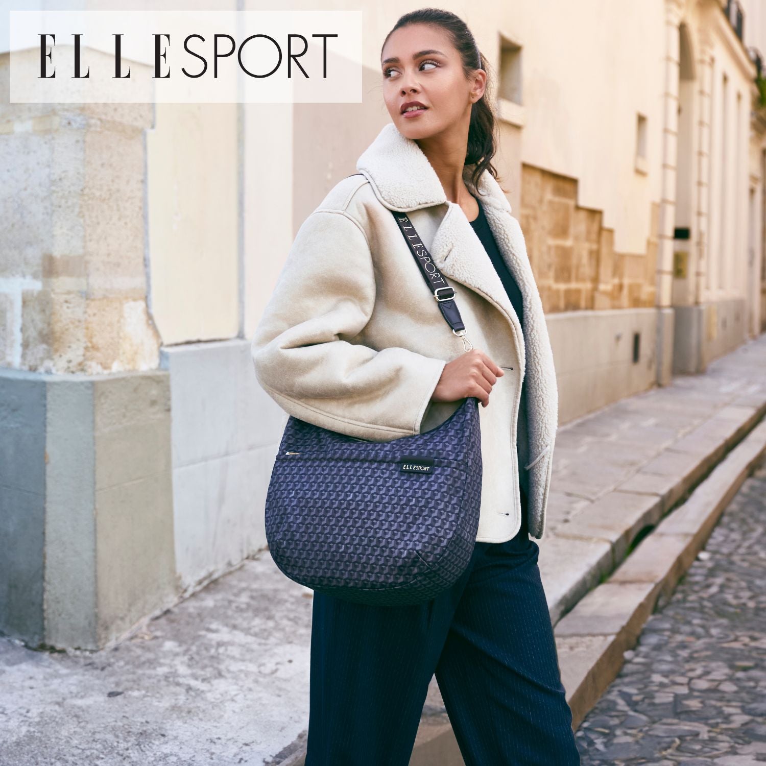 エルスポーツ ELLESPORT ハーフムーン 2WAY ショルダーバッグ はっ水 軽量 キューブ柄 （ネイビー(NAVY)） ネイビー(NAVY)