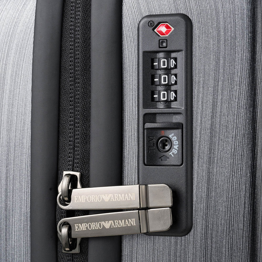 エンポリオ アルマーニ EMPORIO ARMANI キャリーケース エンポリオアルマーニ TRAVEL SUIT CASE EM001929 AF15459 U8097 SILVER （シルバー） シルバー