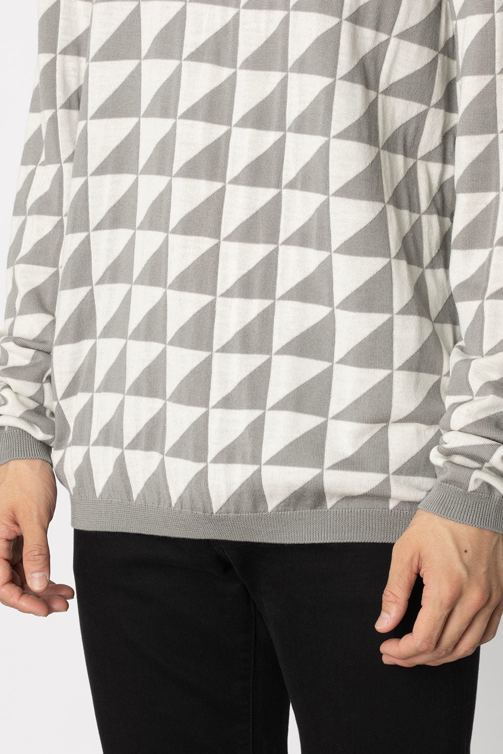 エンポリオ アルマーニ EMPORIO ARMANI EMPORIO ARMANI クルーネックセーター マルタミボンド（グレー） グレー