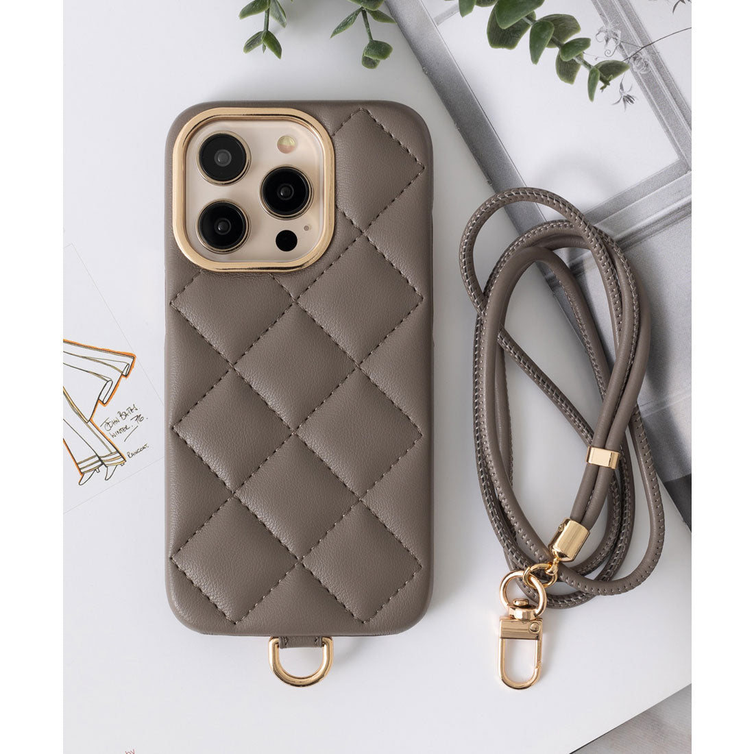 エモニーク emonique iPhone PUレザー キルティングデザイン ストラップ付スマホケース カバー （ベージュ） ベージュ