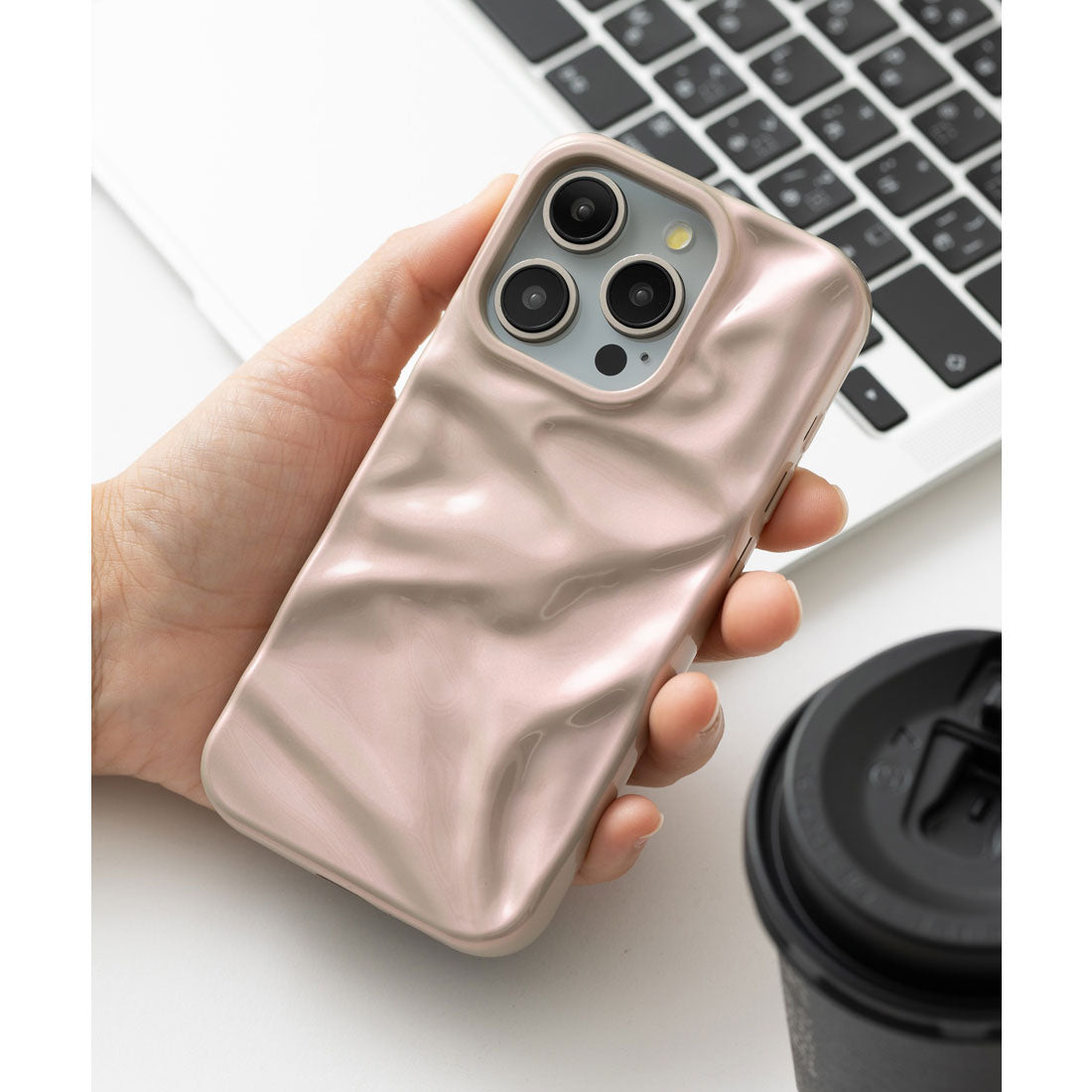 エモニーク emonique 立体ウェーブ シワ感 iPhoneケース カバー （その他17） その他17