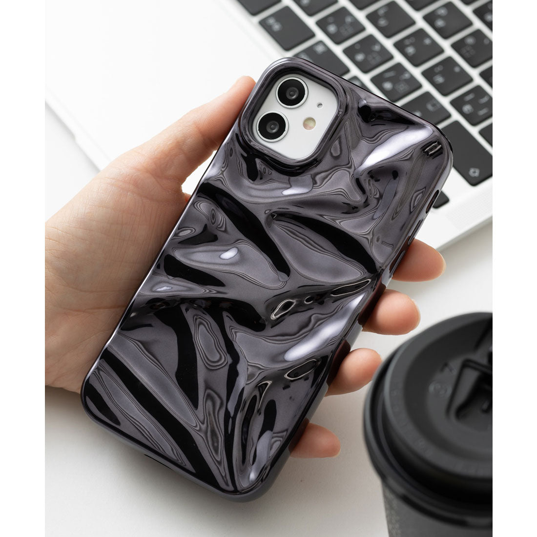 エモニーク emonique 立体ウェーブ シワ感 iPhoneケース カバー （その他2） その他2
