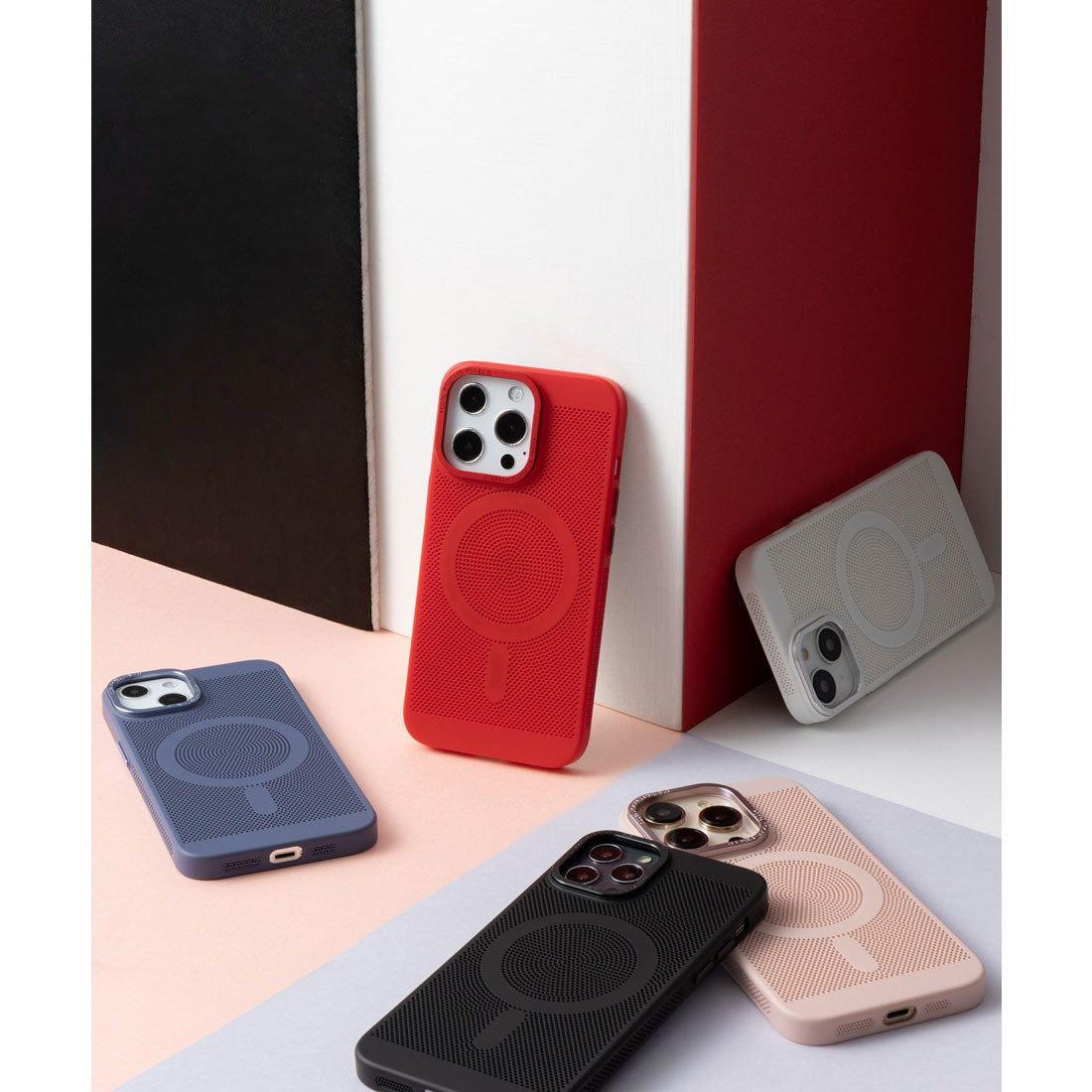 エモニーク emonique マグセーフ magsafe搭載 放熱冷却メッシュ iPhoneケース カバー （ブラック） ブラック