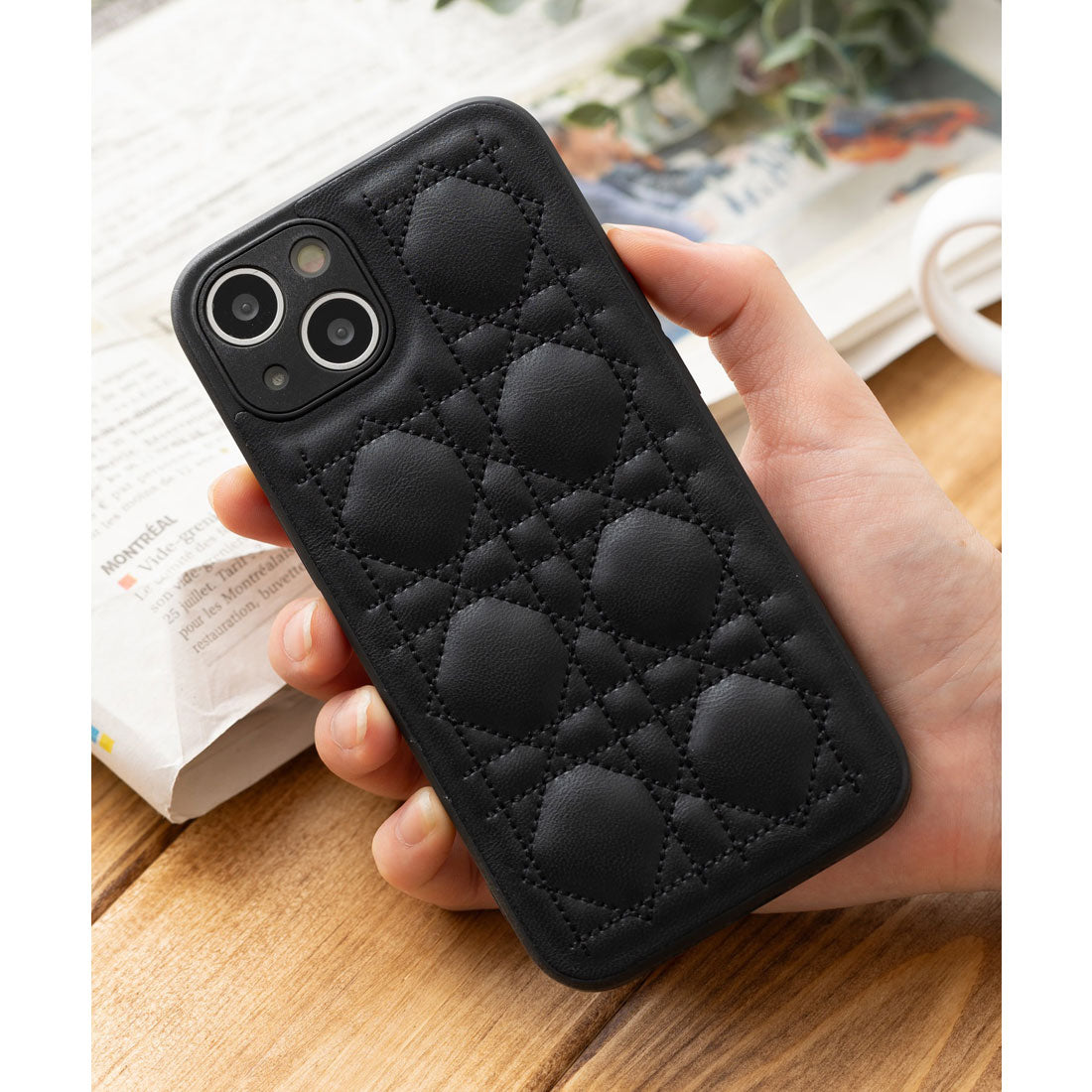 エモニーク emonique iPhoneケース カバー PUレザー ダイヤキルティング （ブラック） ブラック