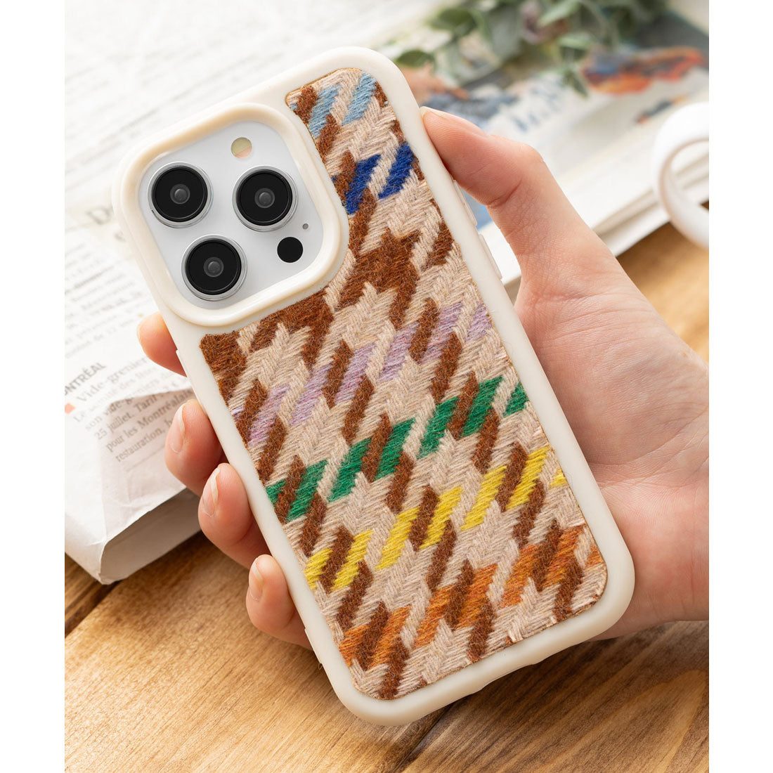 エモニーク emonique iPhoneケース カバー ウール風フランネル生地 （ブラウン） ブラウン